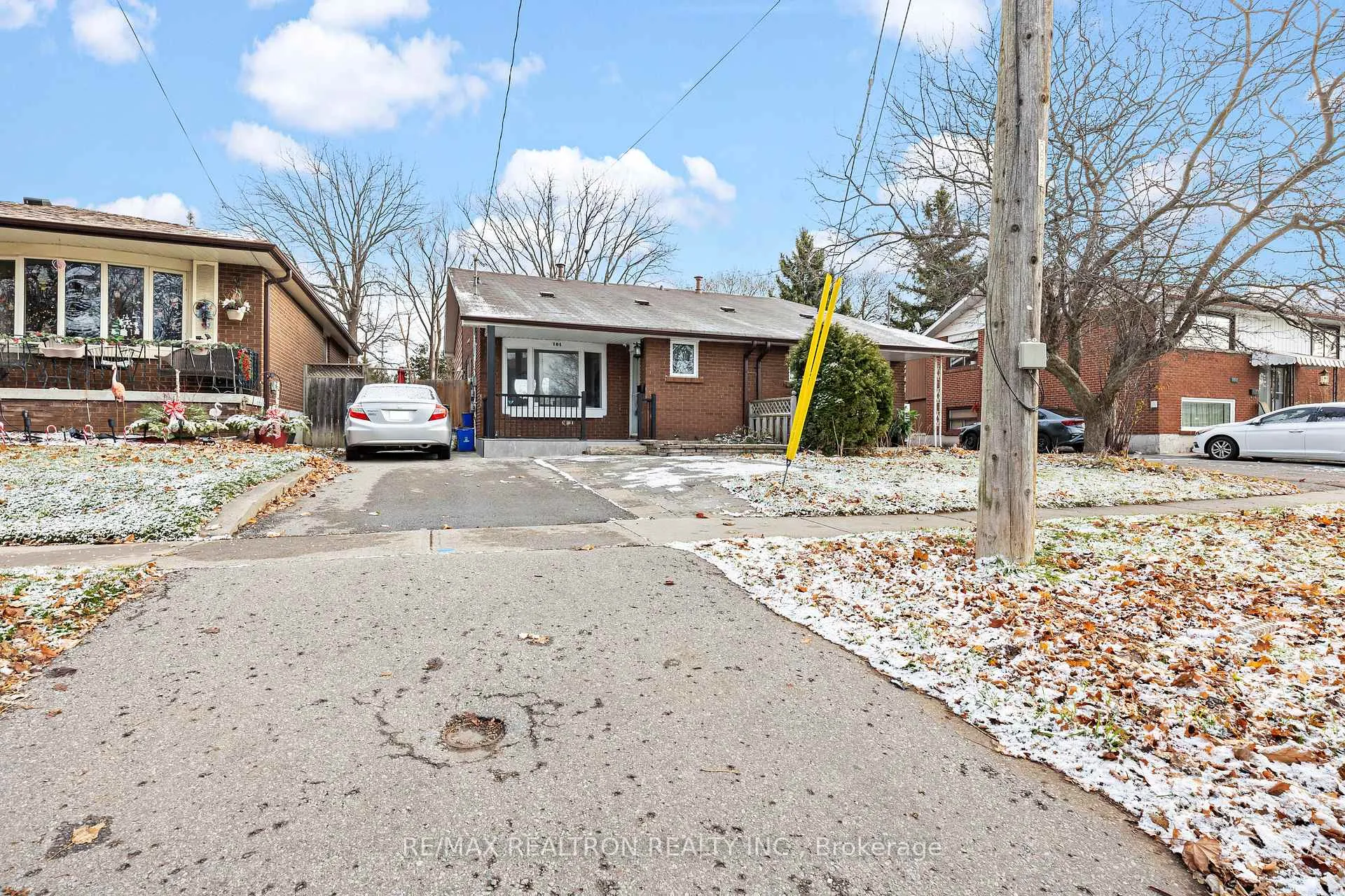 Photo 4 of 101 Guelph Street, Oshawa, Donevan — HOMEH