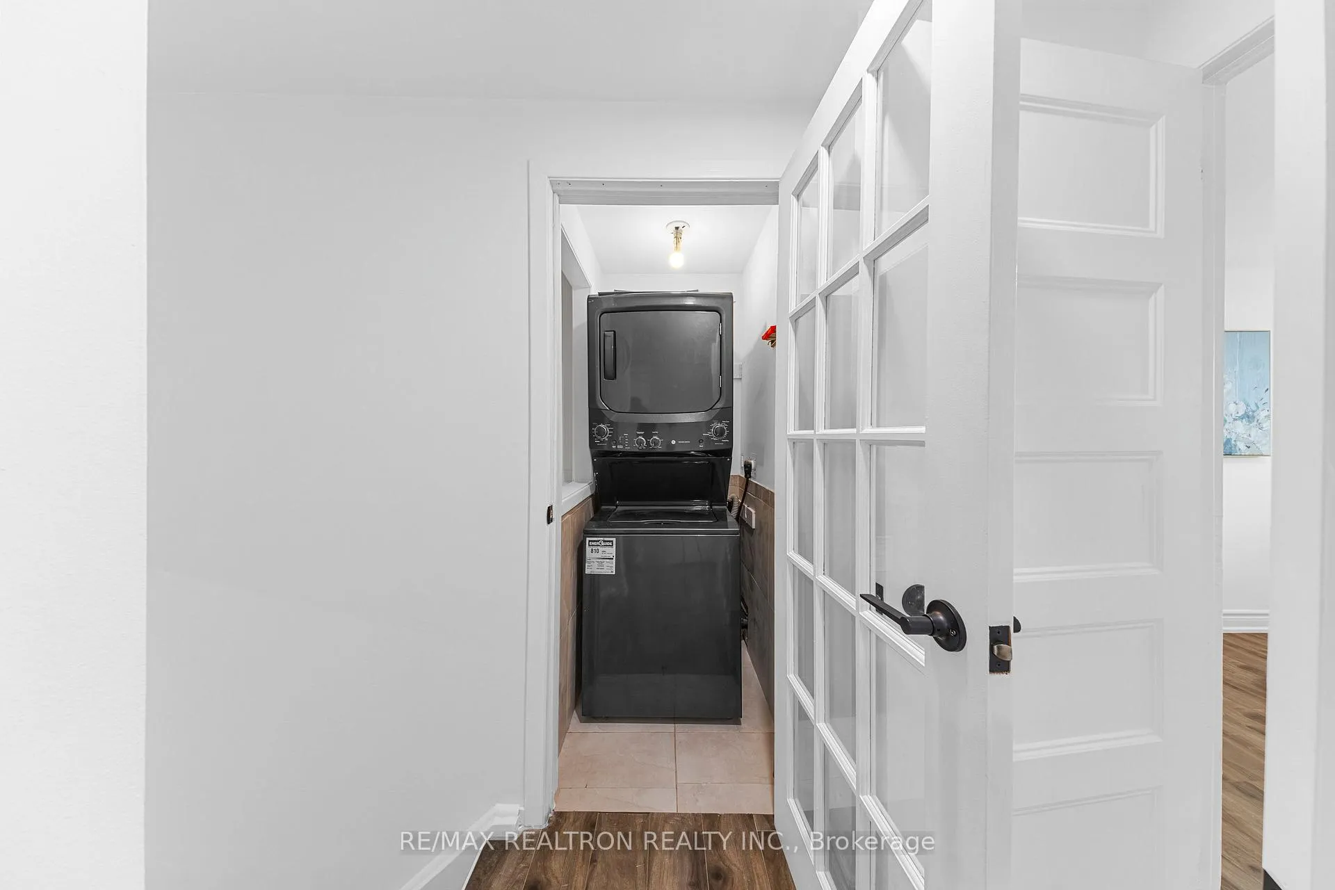 Photo 17 of 101 Guelph Street, Oshawa, Donevan — HOMEH
