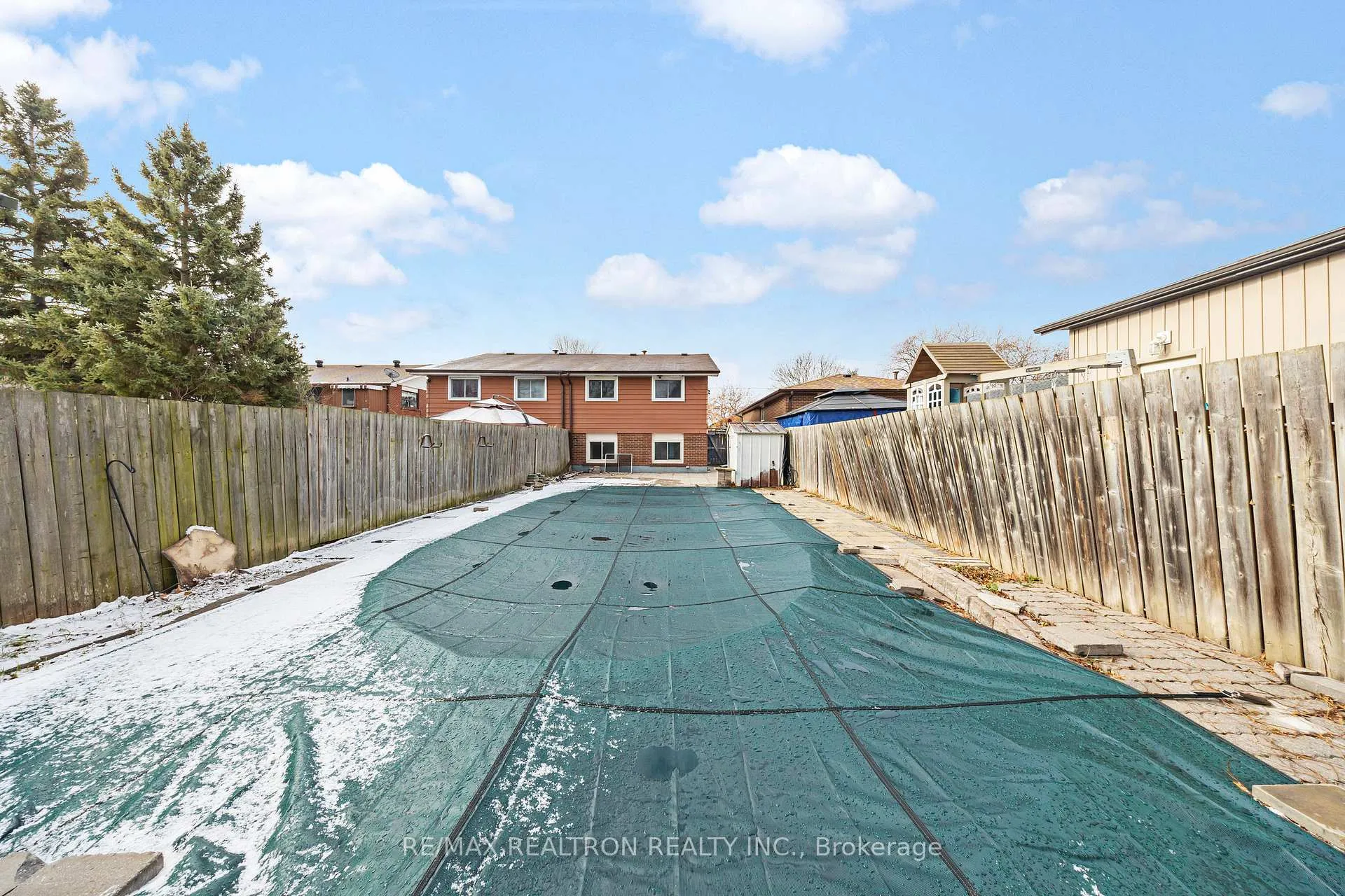 Photo 31 of 101 Guelph Street, Oshawa, Donevan — HOMEH