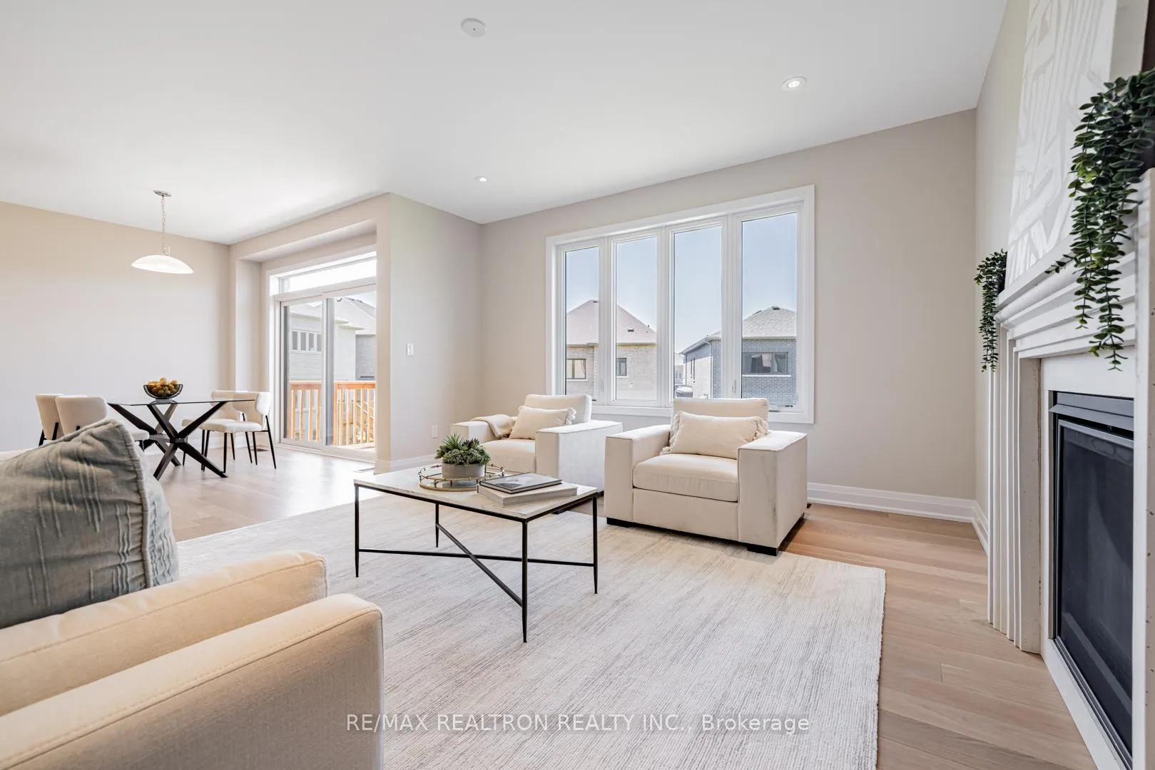 Photo 4 of 113 Calypso Avenue, Springwater, Midhurst — HOMEH