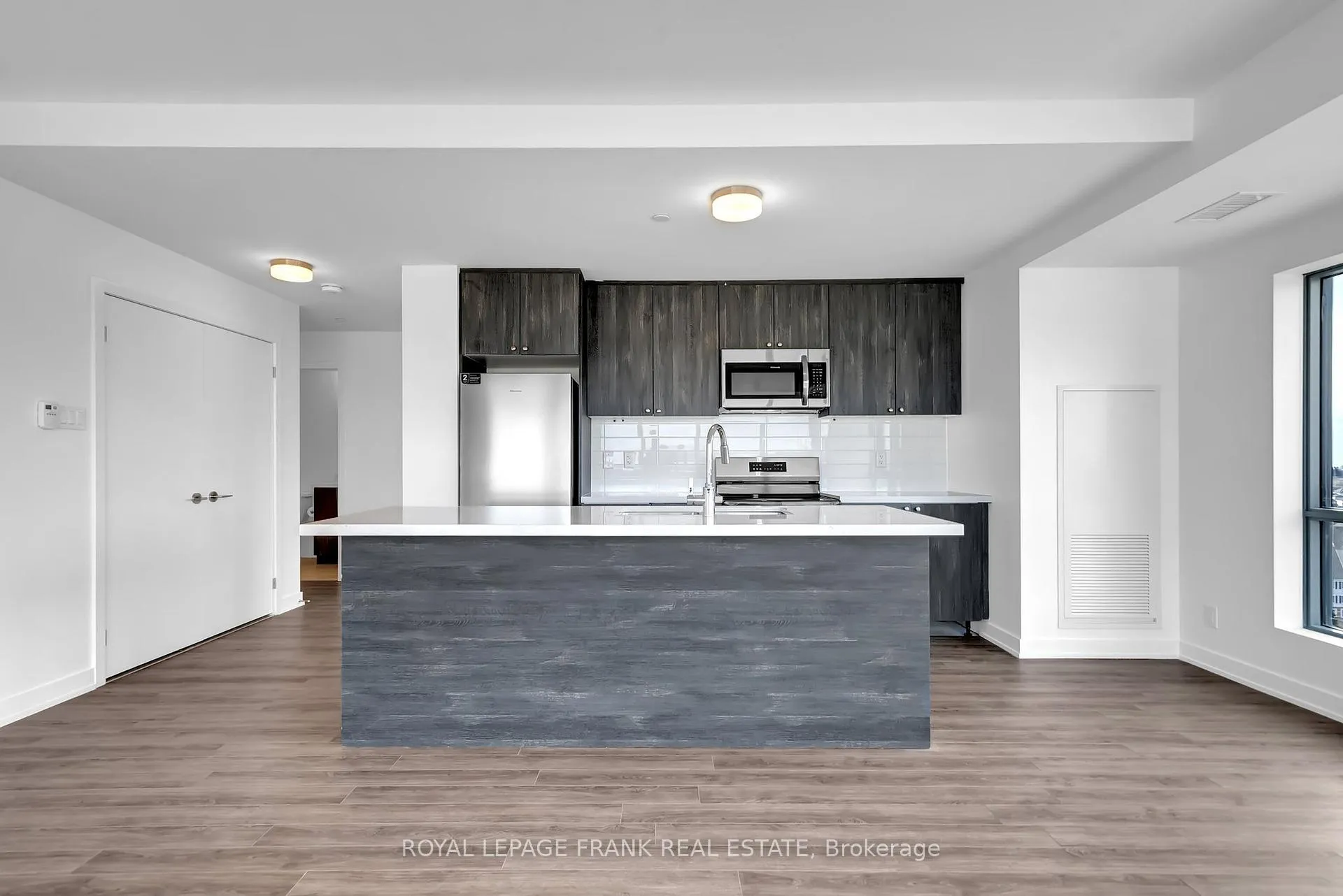 Photo 9 of Unit 1109, 55 Clarington Boulevard, Clarington, Bowmanville — HOMEH