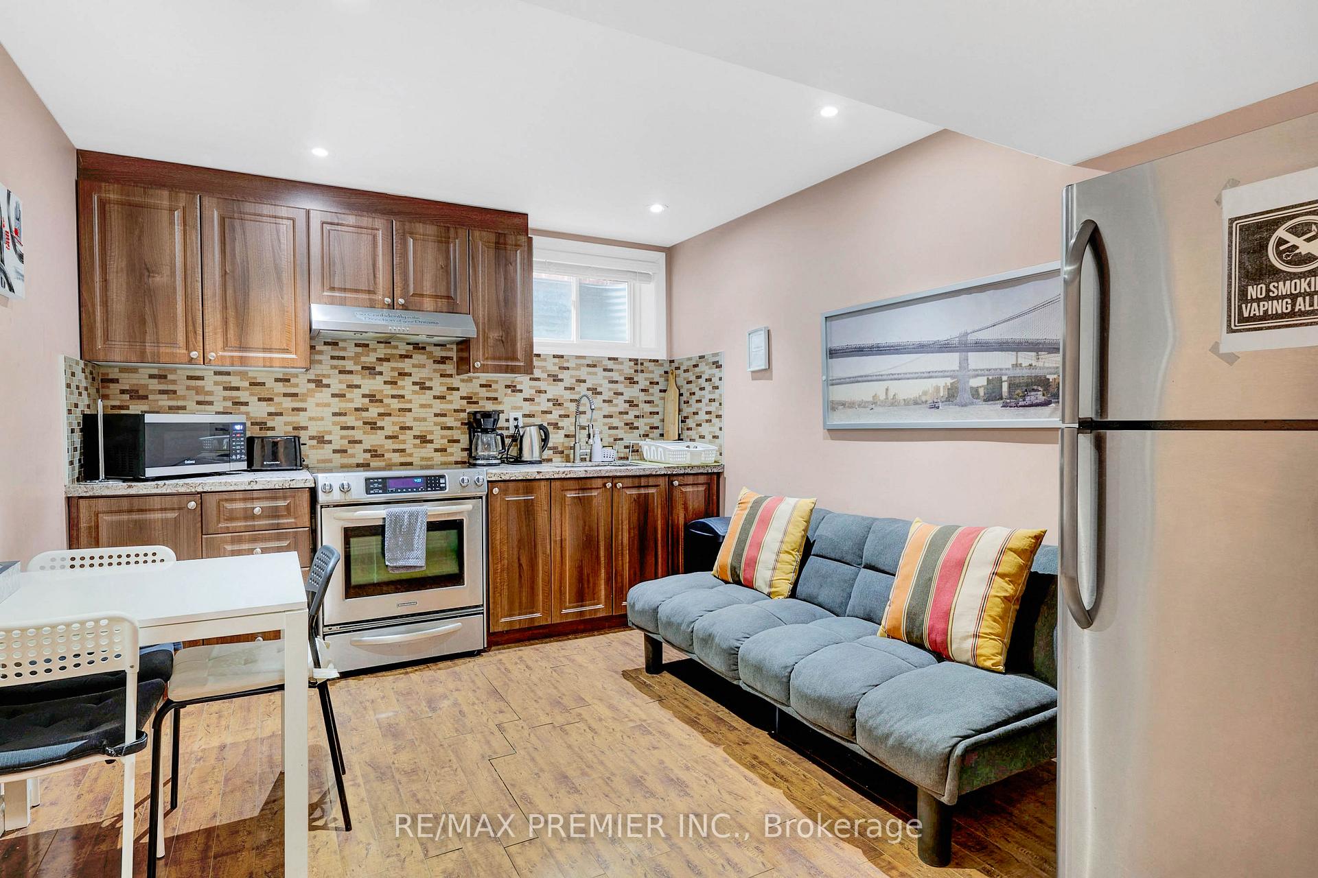 Photo 40 of 9 Twistleton Street, Caledon, Rural Caledon — HOMEH