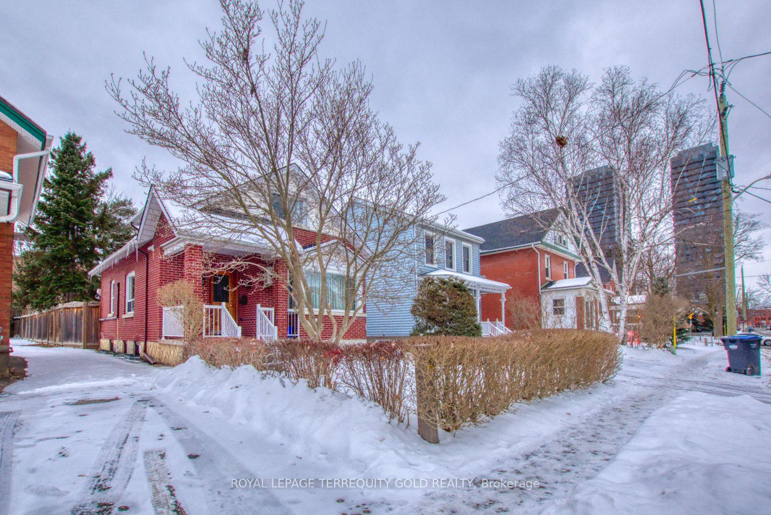 Photo 1 of 23 Mill Street, Brampton, Downtown Brampton — HOMEH