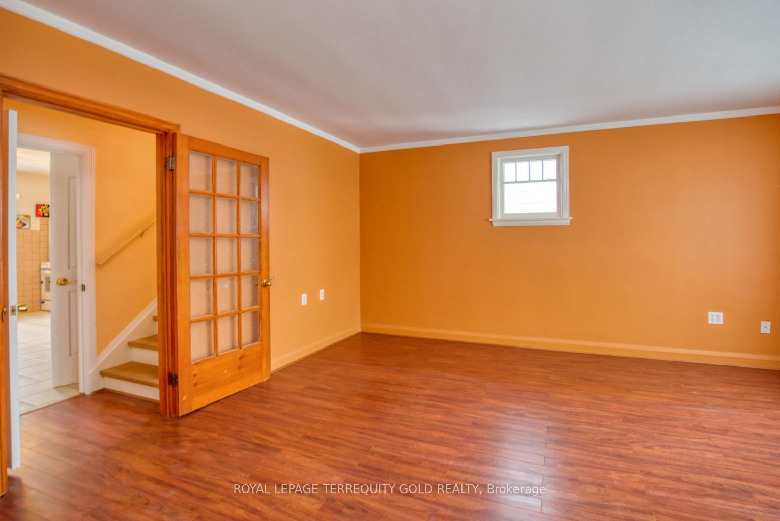 Photo 7 of 23 Mill Street, Brampton, Downtown Brampton — HOMEH