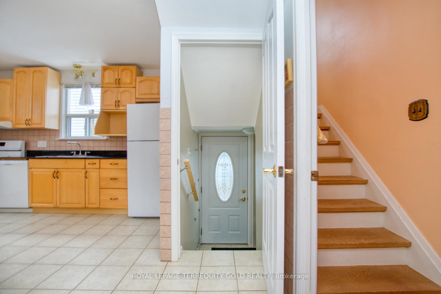 Photo 21 of 23 Mill Street, Brampton, Downtown Brampton — HOMEH