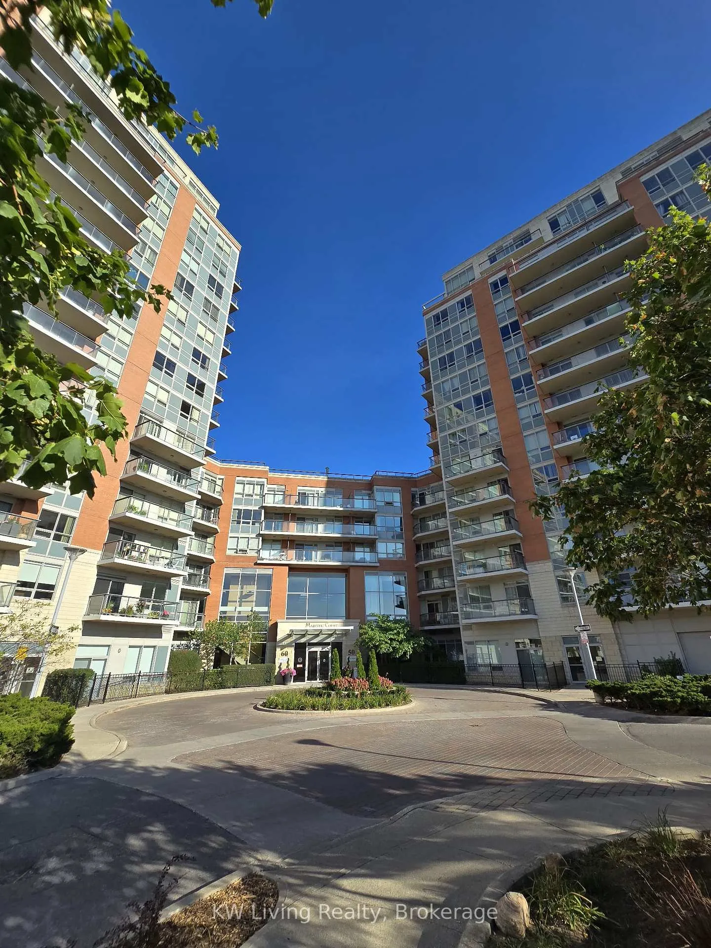 Photo 2 of Unit 221, 50 Clegg Road, Markham, Unionville — HOMEH