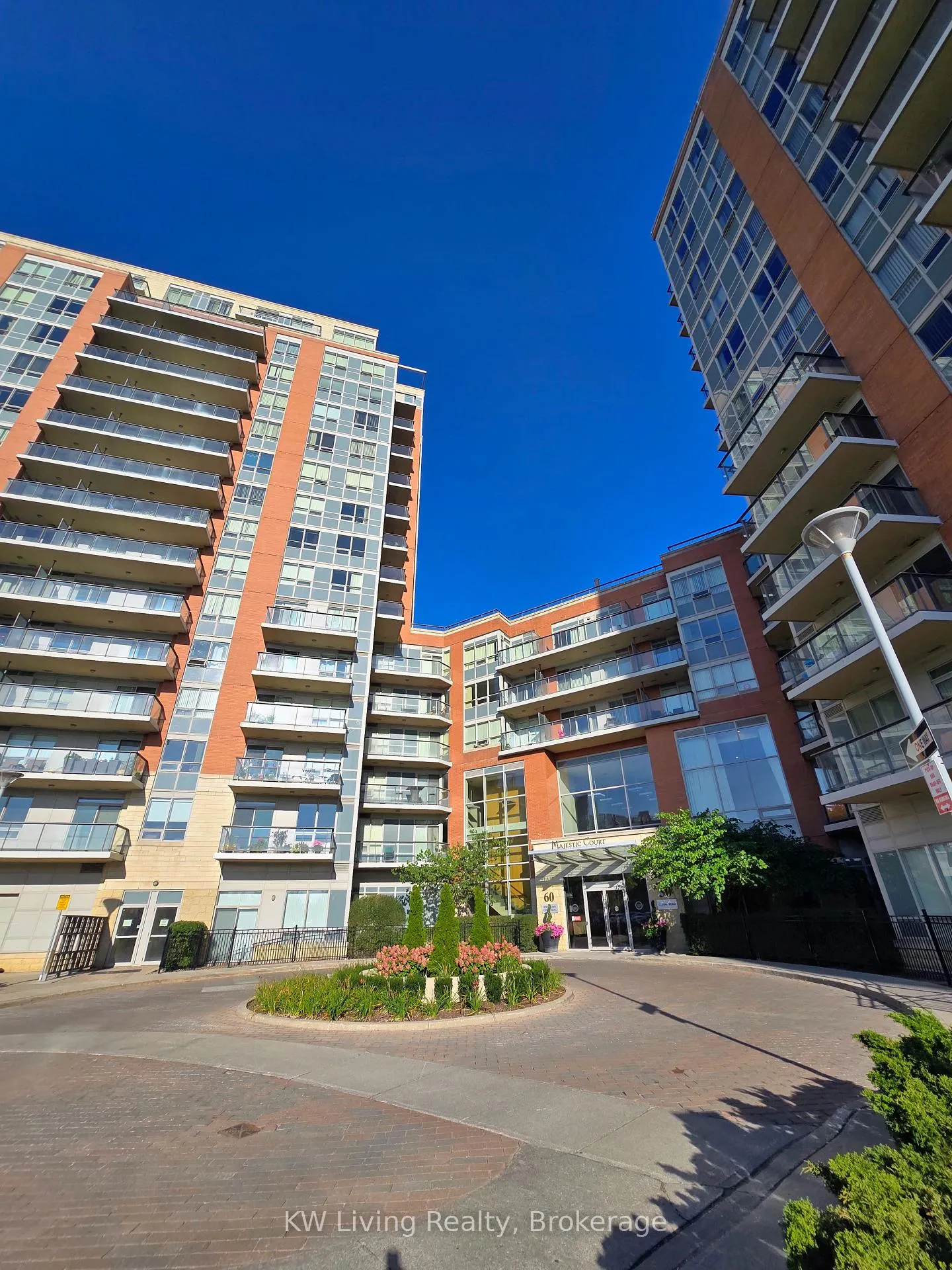 Photo 3 of Unit 221, 50 Clegg Road, Markham, Unionville — HOMEH
