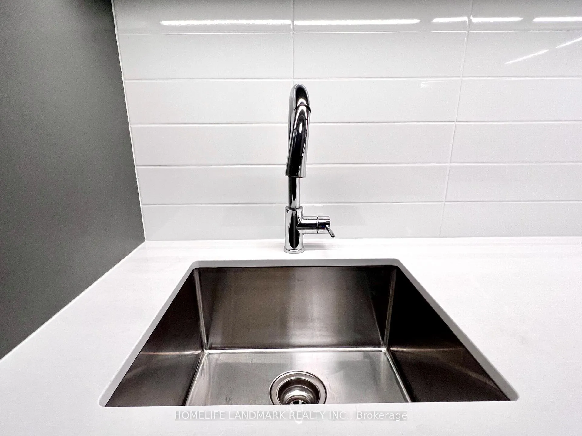 Photo 9 of Unit 608, 38 Gandhi Lane, Markham, Commerce Valley — HOMEH
