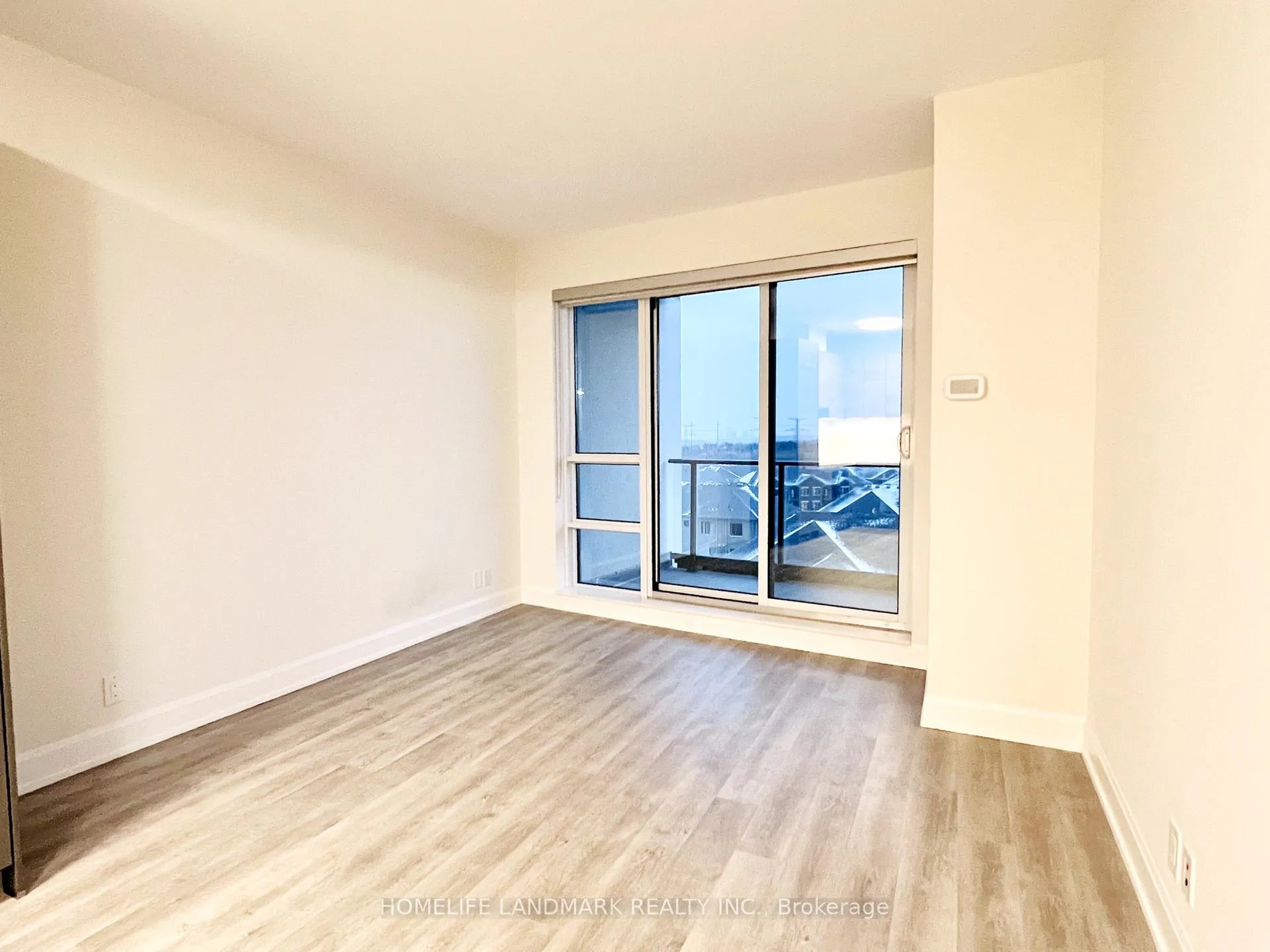 Photo 13 of Unit 608, 38 Gandhi Lane, Markham, Commerce Valley — HOMEH