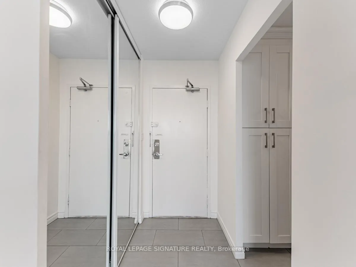 Photo 3 of Unit 1507, 60 Pavane Linkway, Toronto, Flemingdon Park — HOMEH