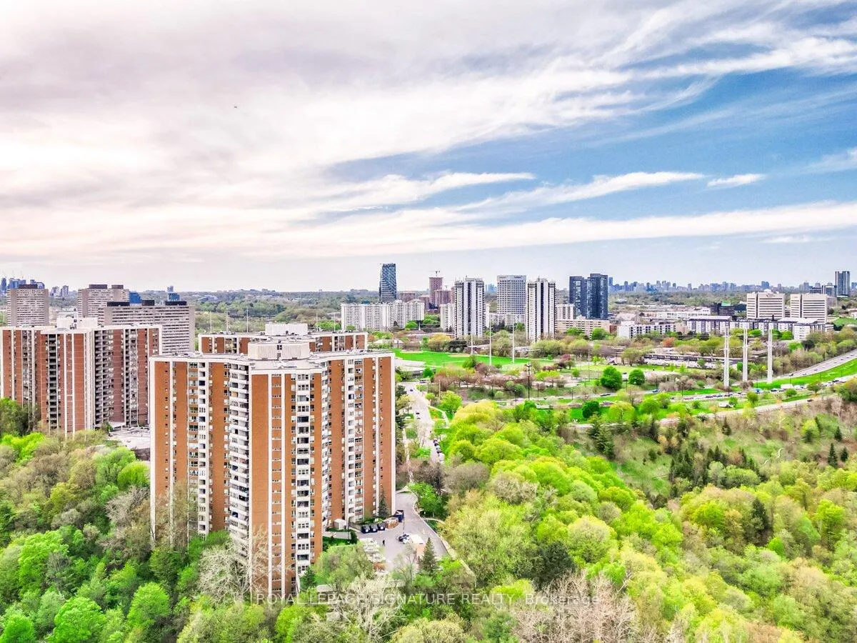 Photo 34 of Unit 1507, 60 Pavane Linkway, Toronto, Flemingdon Park — HOMEH