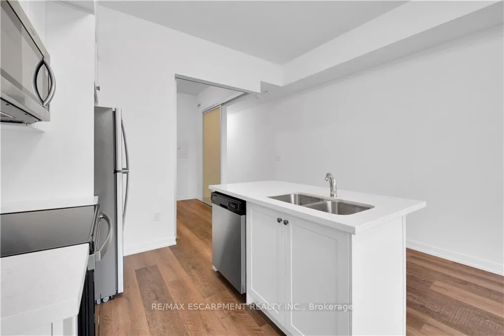 Photo 14 of Unit 122, 460 Dundas Street E, Hamilton, Waterdown — HOMEH