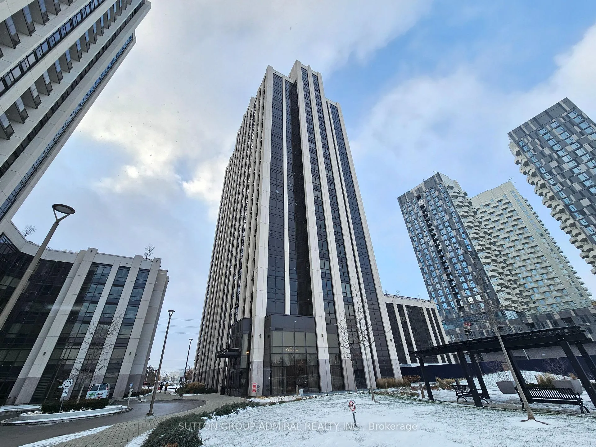 Front of Unit 417, 9085 Jane Street