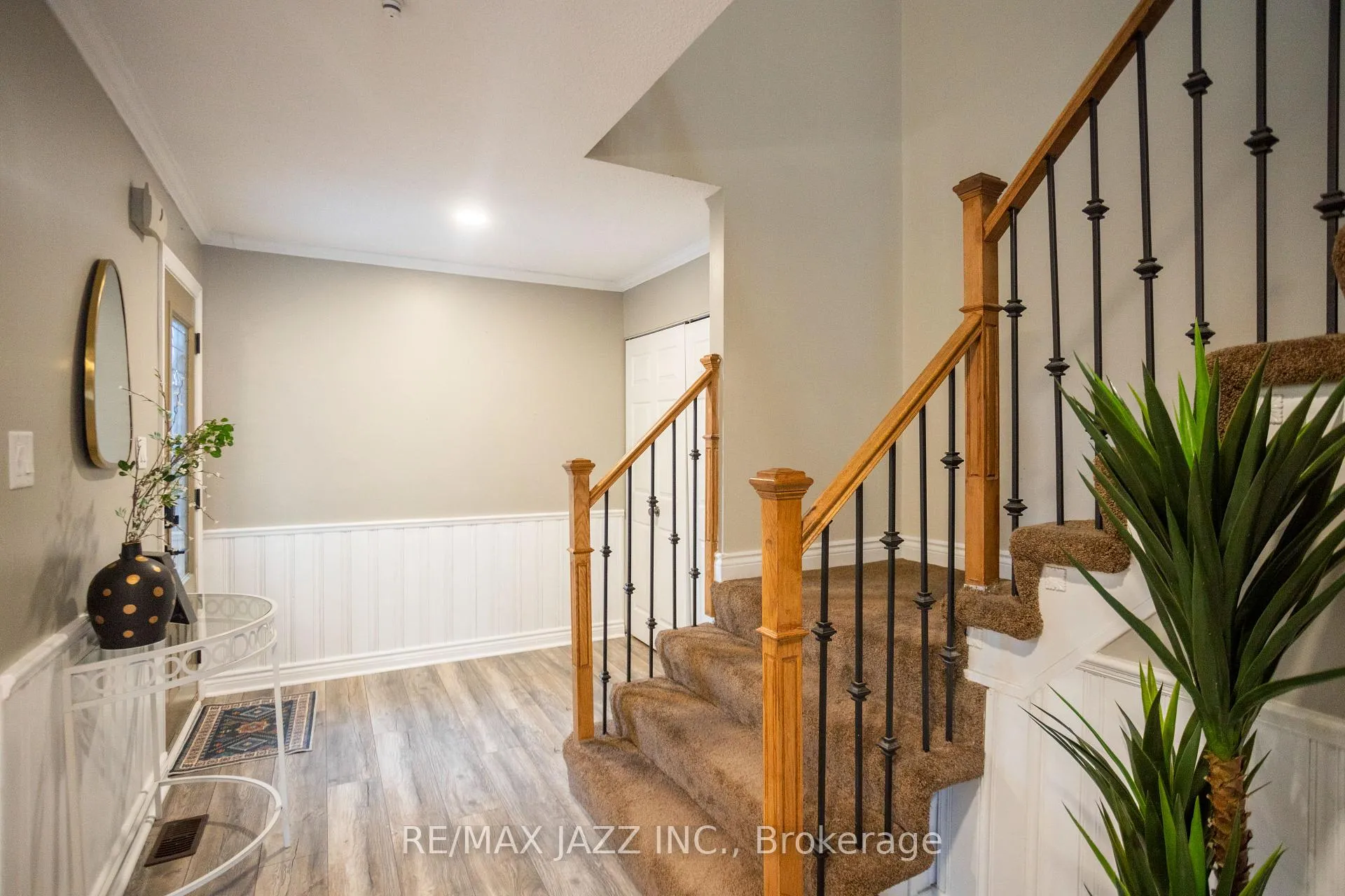 Photo 3 of 121 Reed Drive, Ajax, Central — HOMEH