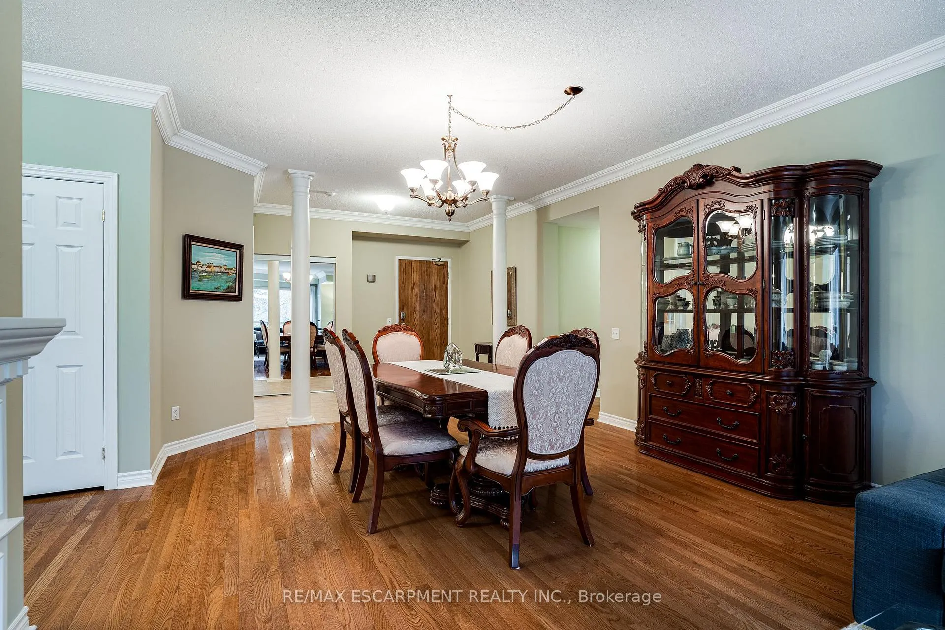 Photo 6 of Unit 306, 2000 Creekside Drive, Hamilton, Dundas — HOMEH