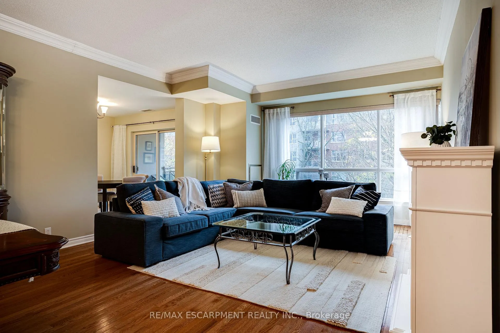 Photo 8 of Unit 306, 2000 Creekside Drive, Hamilton, Dundas — HOMEH