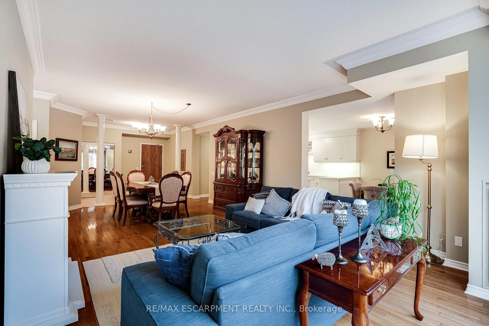 Photo 9 of Unit 306, 2000 Creekside Drive, Hamilton, Dundas — HOMEH