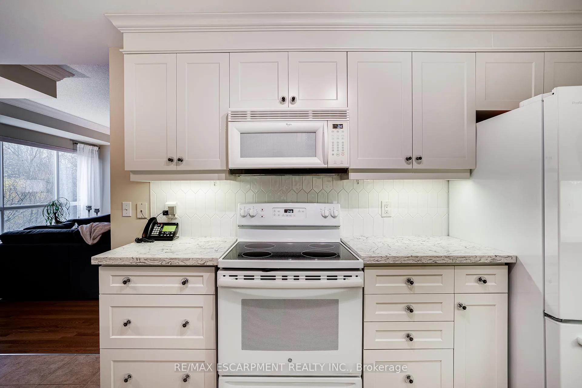 Photo 15 of Unit 306, 2000 Creekside Drive, Hamilton, Dundas — HOMEH
