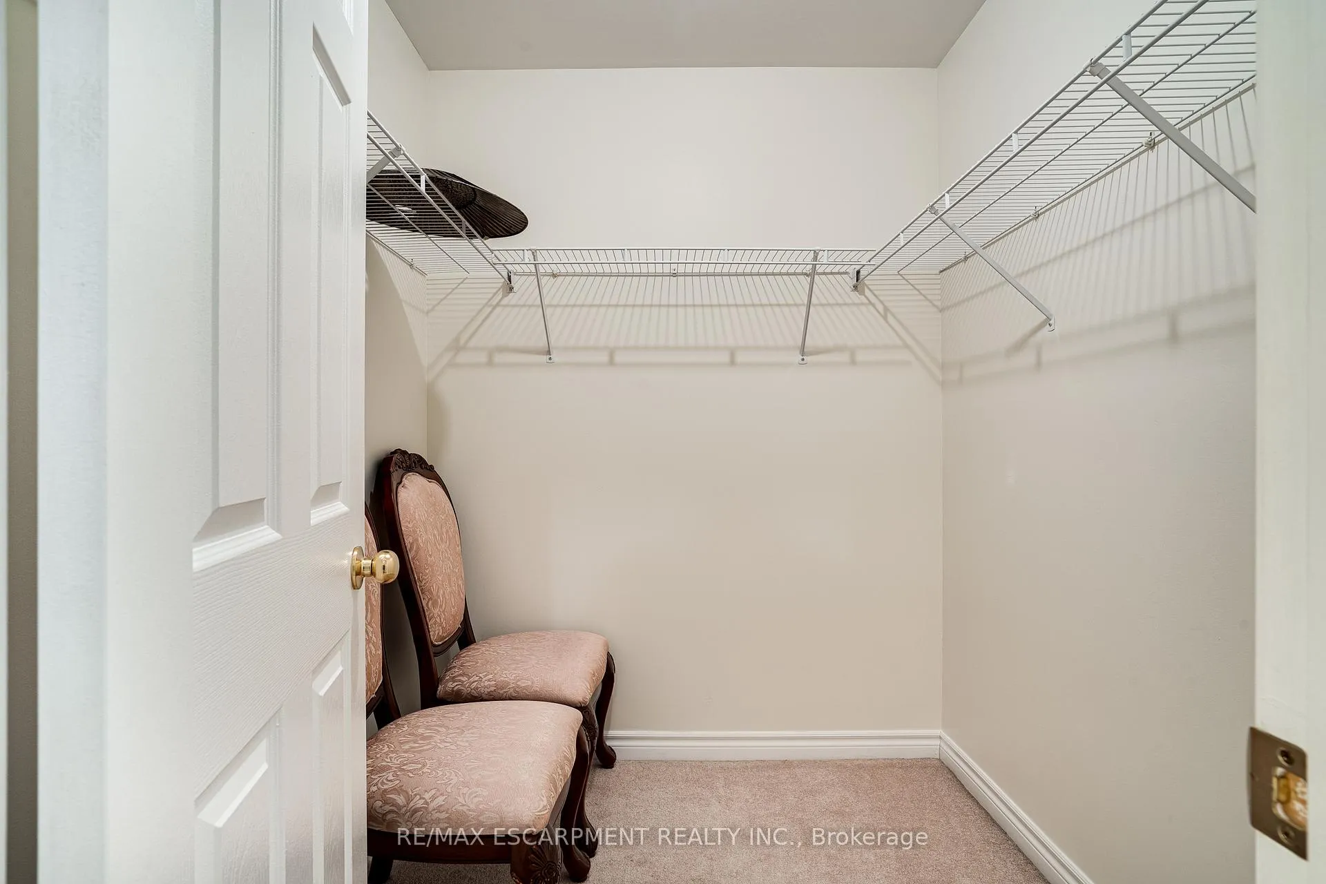 Photo 25 of Unit 306, 2000 Creekside Drive, Hamilton, Dundas — HOMEH