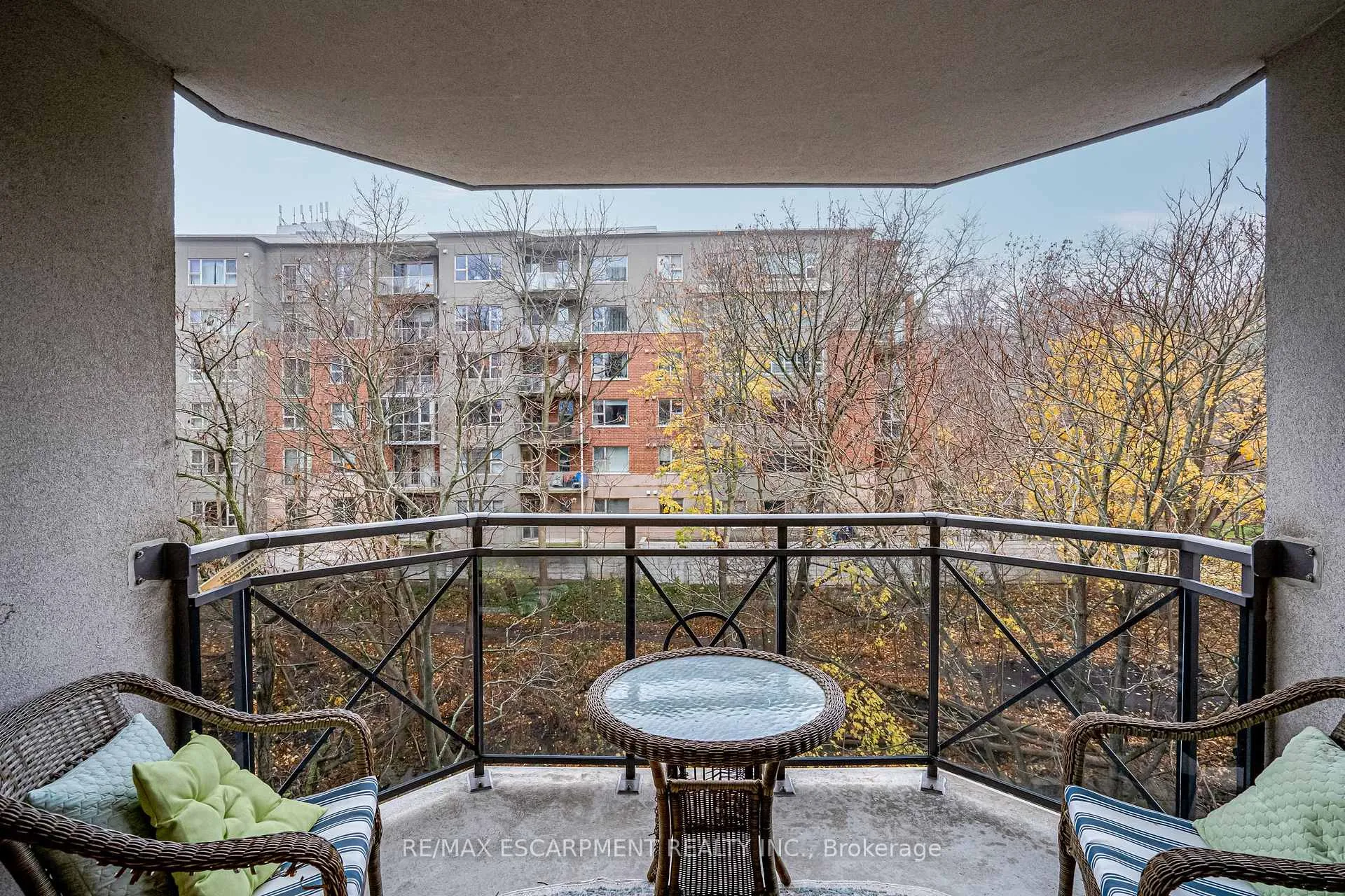 Photo 38 of Unit 306, 2000 Creekside Drive, Hamilton, Dundas — HOMEH
