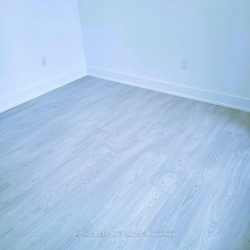 Photo 10 of Unit 307, 2545 Simcoe Street N, Oshawa, Windfields — HOMEH