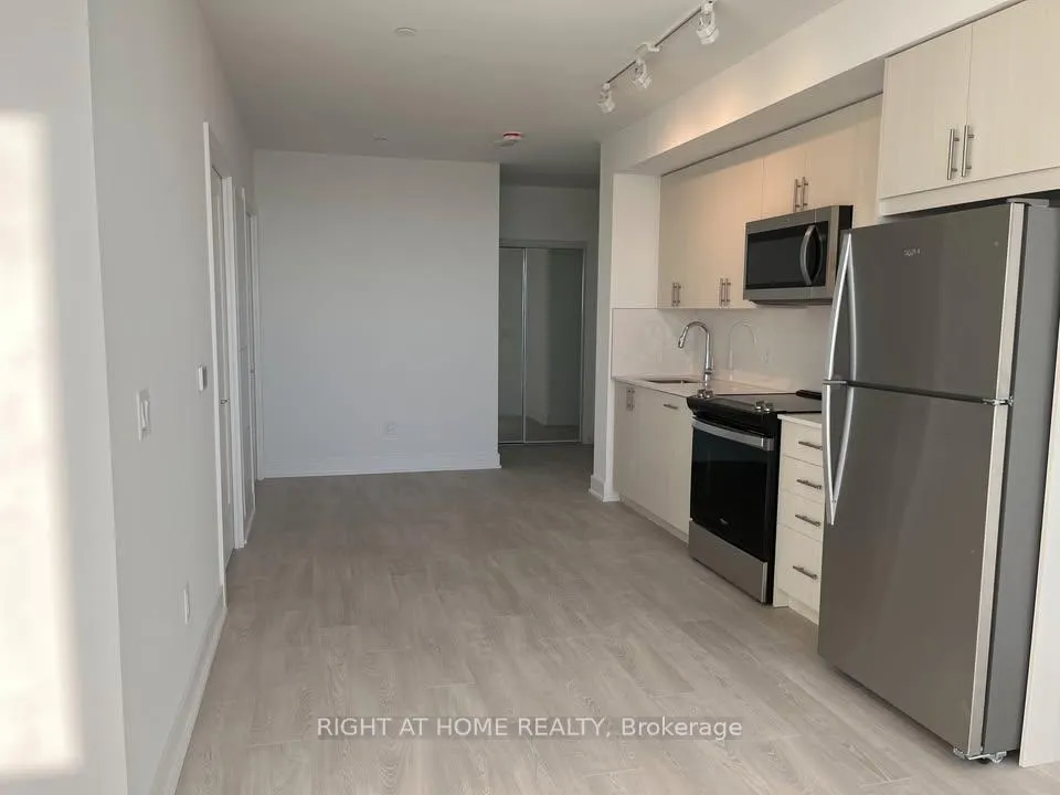 Photo 13 of Unit 307, 2545 Simcoe Street N, Oshawa, Windfields — HOMEH