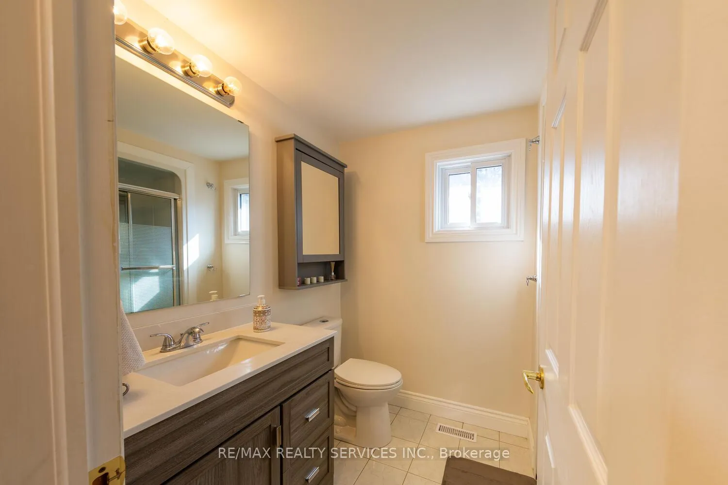 Photo 27 of 1 McCort Drive S, Caledon, Caledon Village — HOMEH