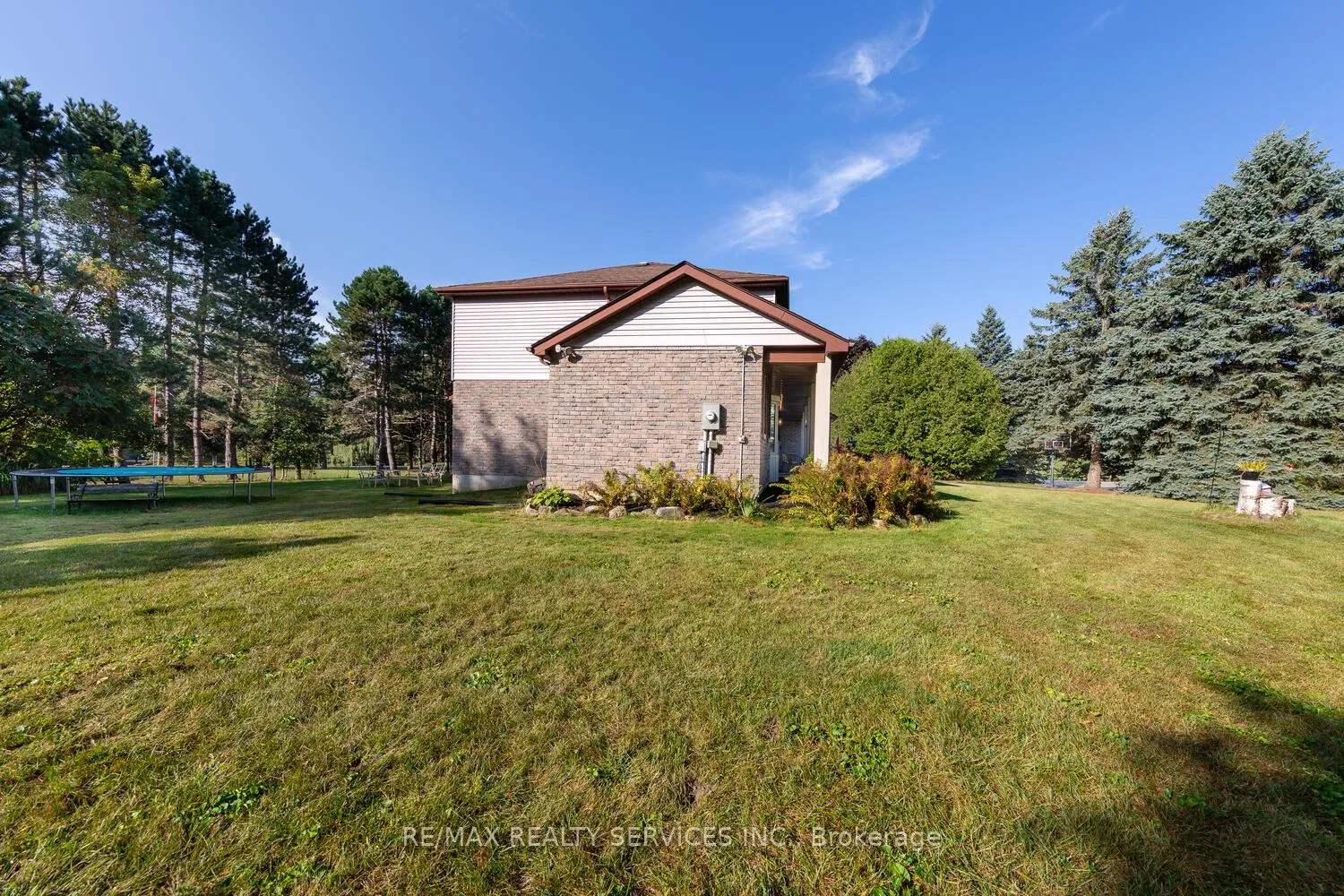 Photo 39 of 1 McCort Drive S, Caledon, Caledon Village — HOMEH