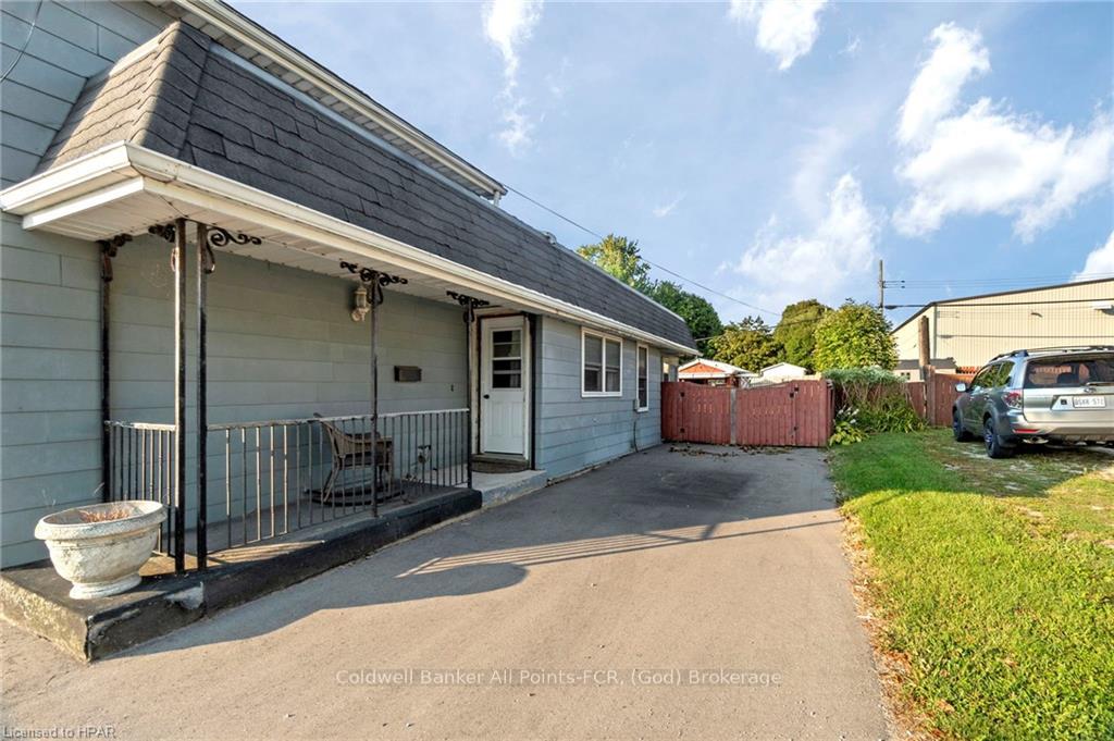 Photo 4 of 345 Huron Road, Goderich, Goderich (Town) — HOMEH