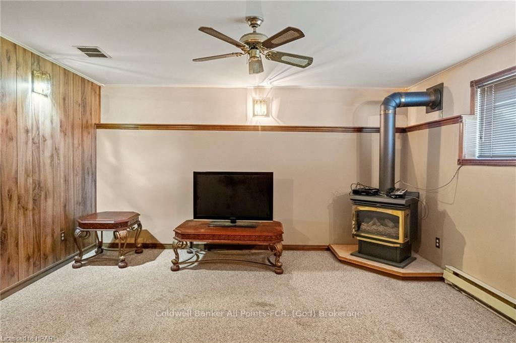 Photo 16 of 345 Huron Road, Goderich, Goderich (Town) — HOMEH