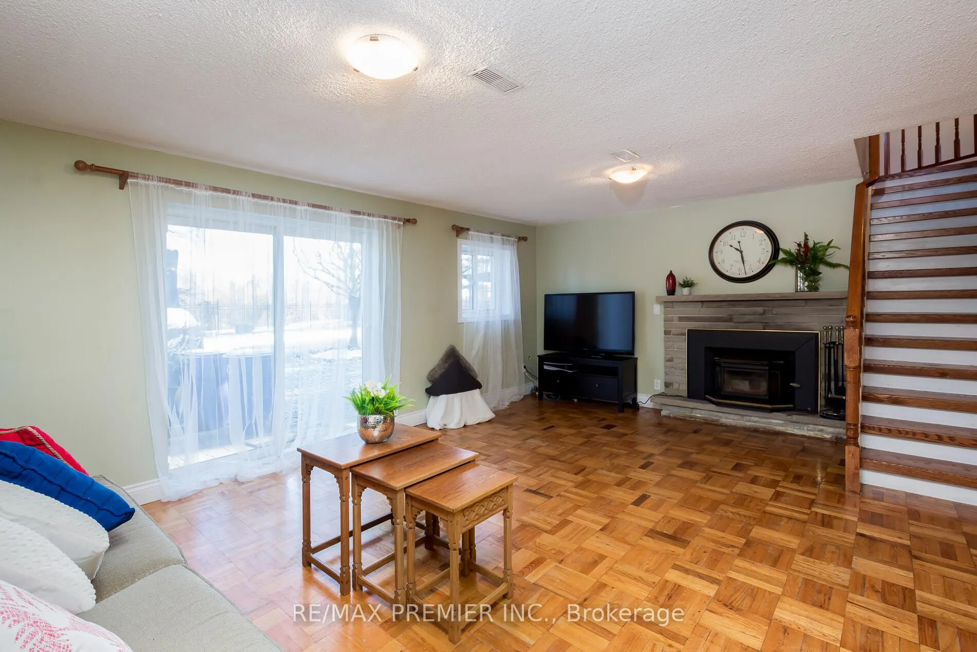 Photo 18 of 17 Wellar Avenue, King, Nobleton — HOMEH