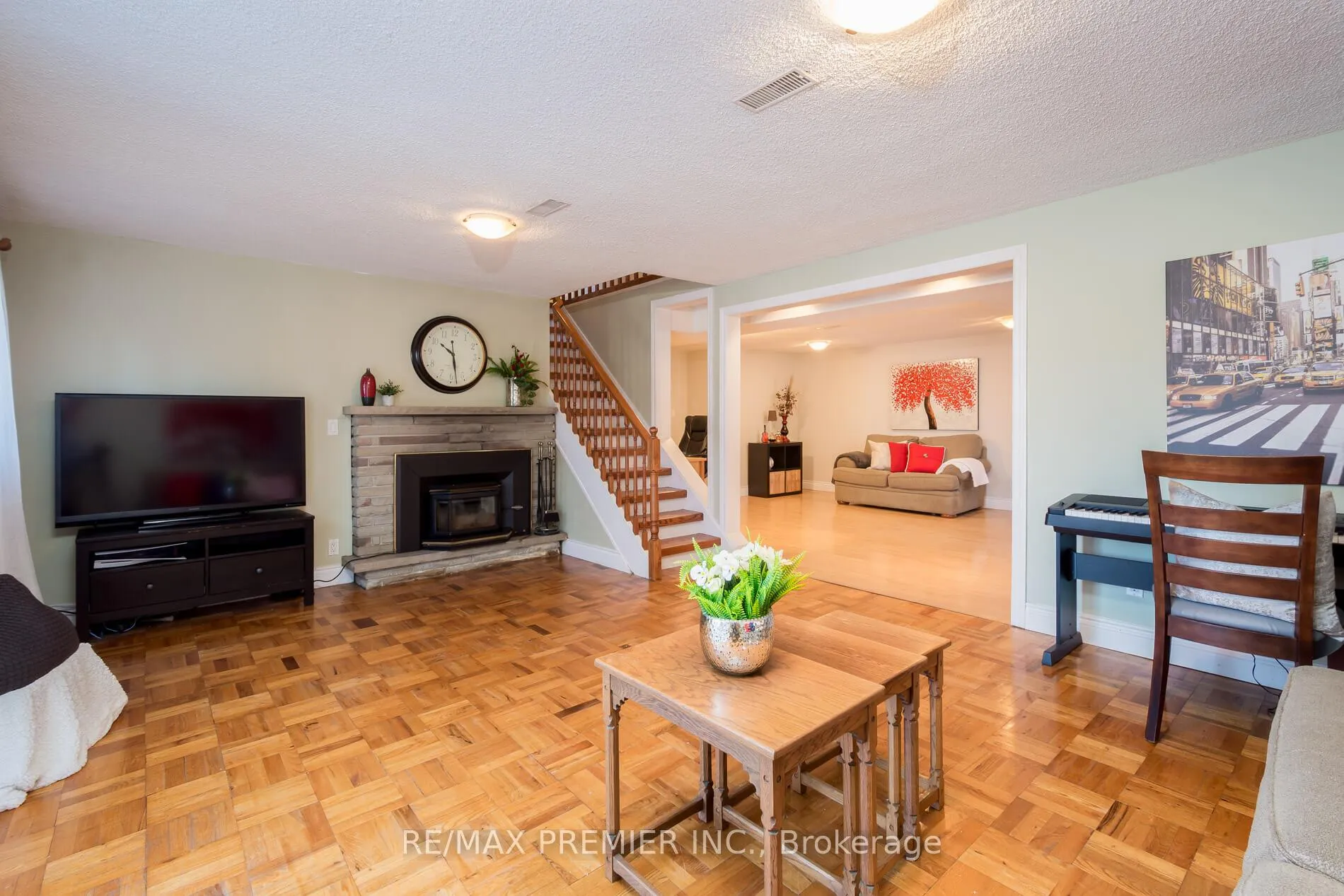 Photo 19 of 17 Wellar Avenue, King, Nobleton — HOMEH