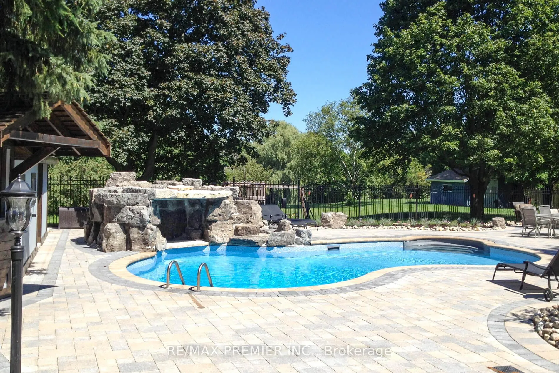 Photo 34 of 17 Wellar Avenue, King, Nobleton — HOMEH