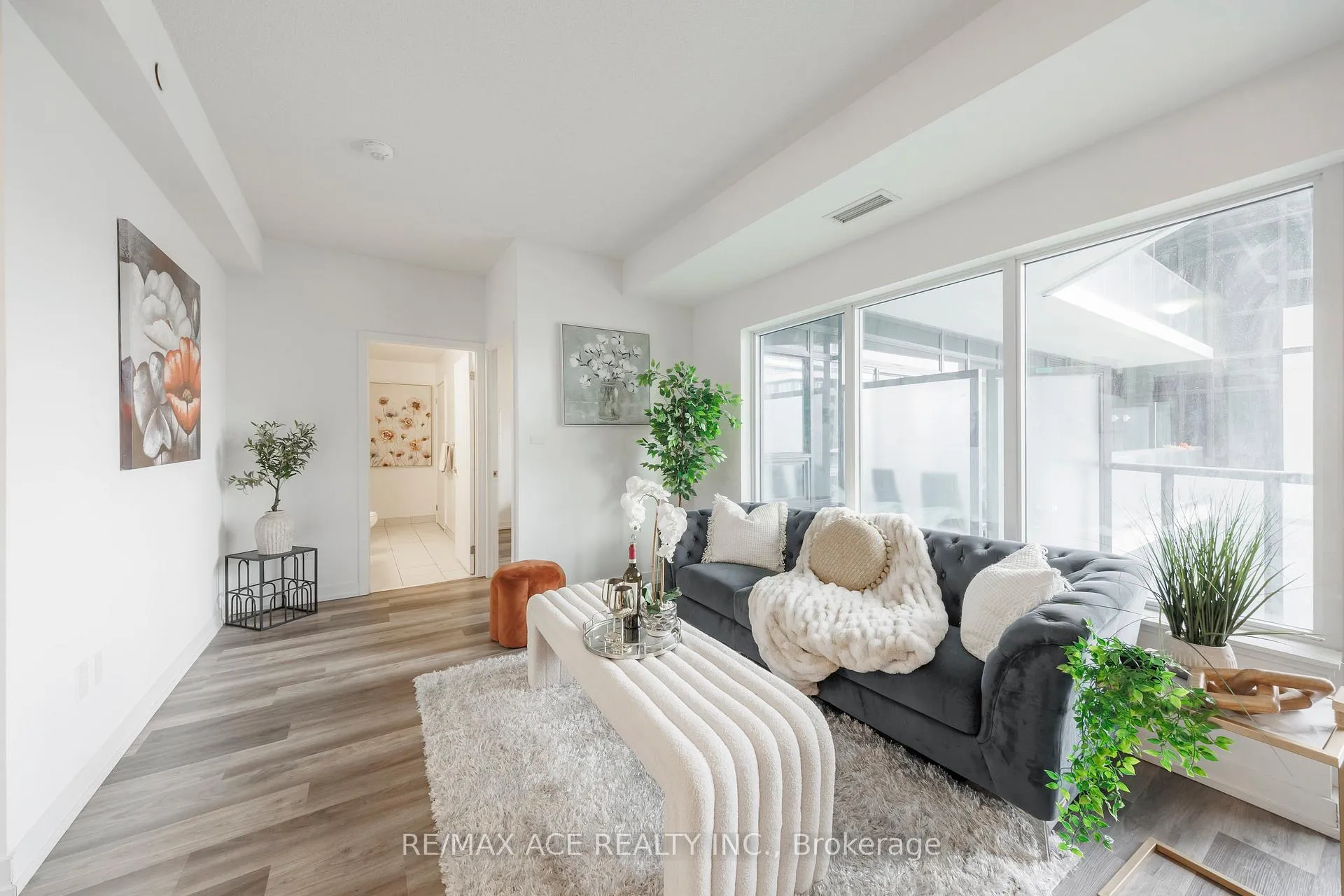 Photo 10 of Unit 301, 1480 Bayly Street, Pickering, Bay Ridges — HOMEH