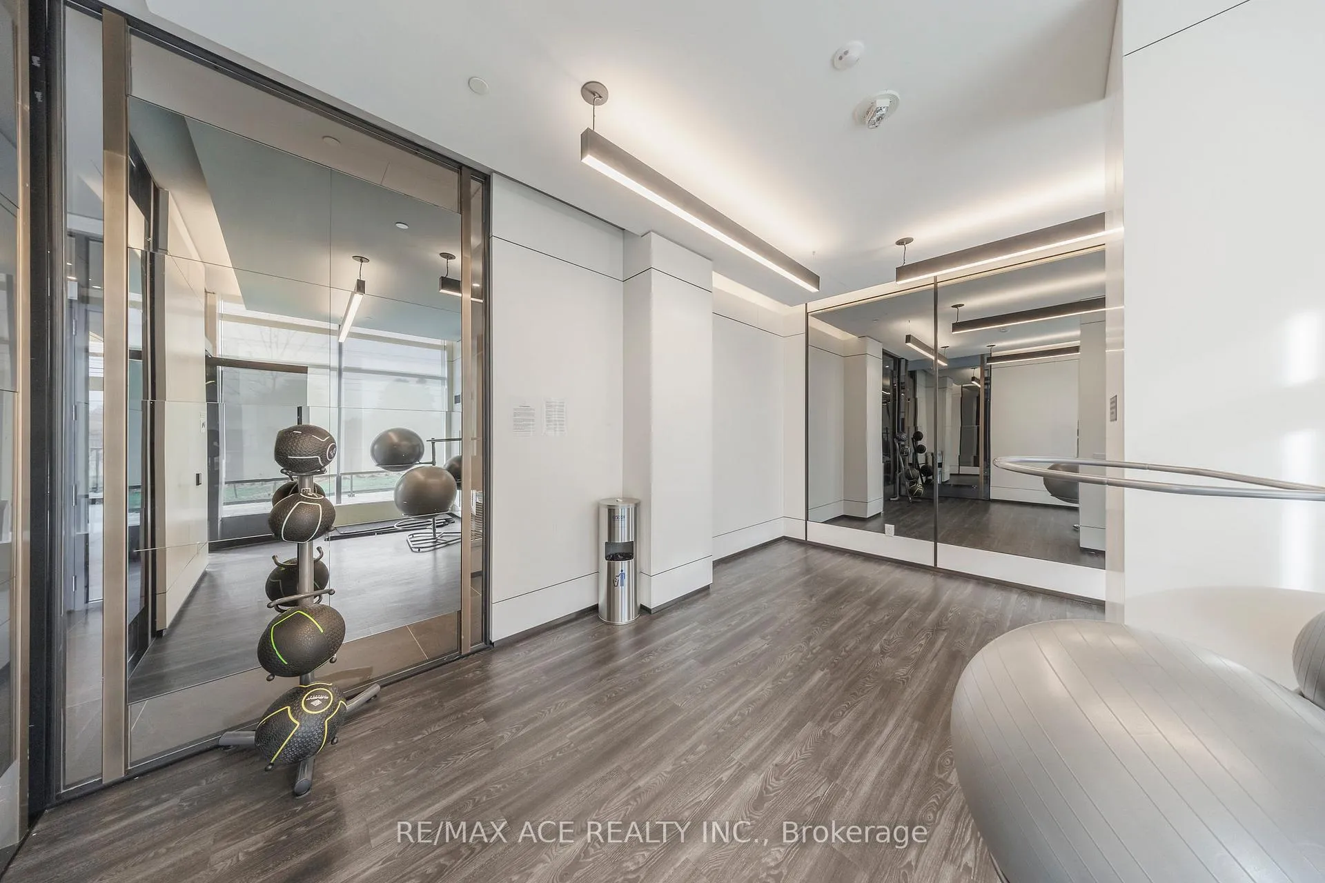 Photo 14 of Unit 301, 1480 Bayly Street, Pickering, Bay Ridges — HOMEH