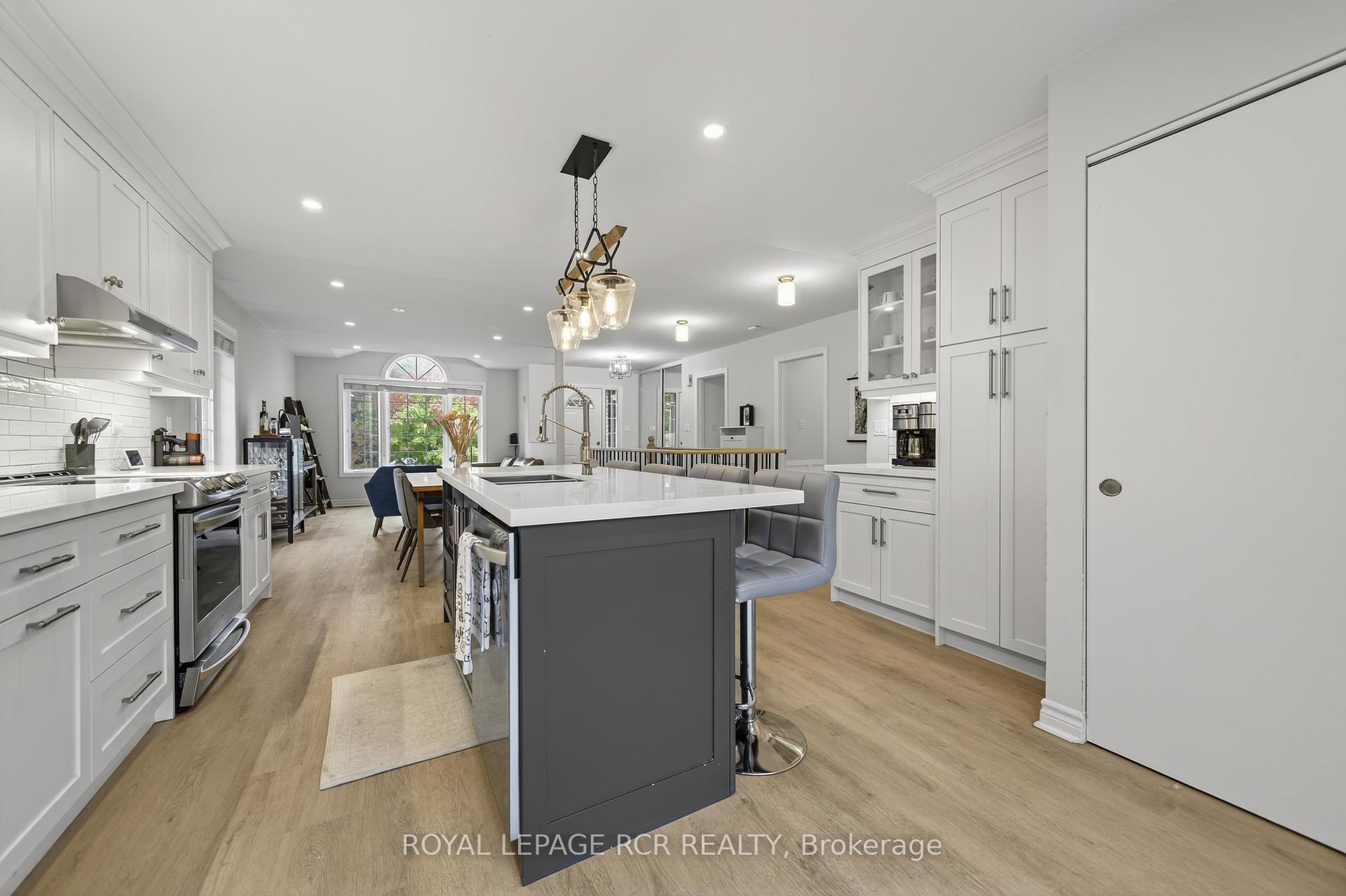 Photo 15 of 15 Nicklaus Drive, Barrie, East Bayfield — HOMEH
