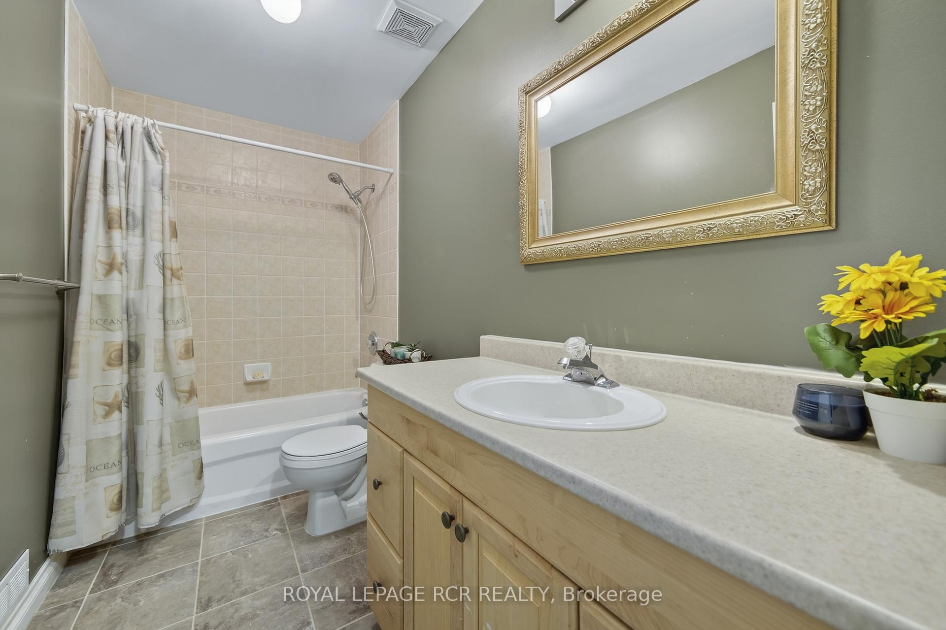 Photo 21 of 15 Nicklaus Drive, Barrie, East Bayfield — HOMEH
