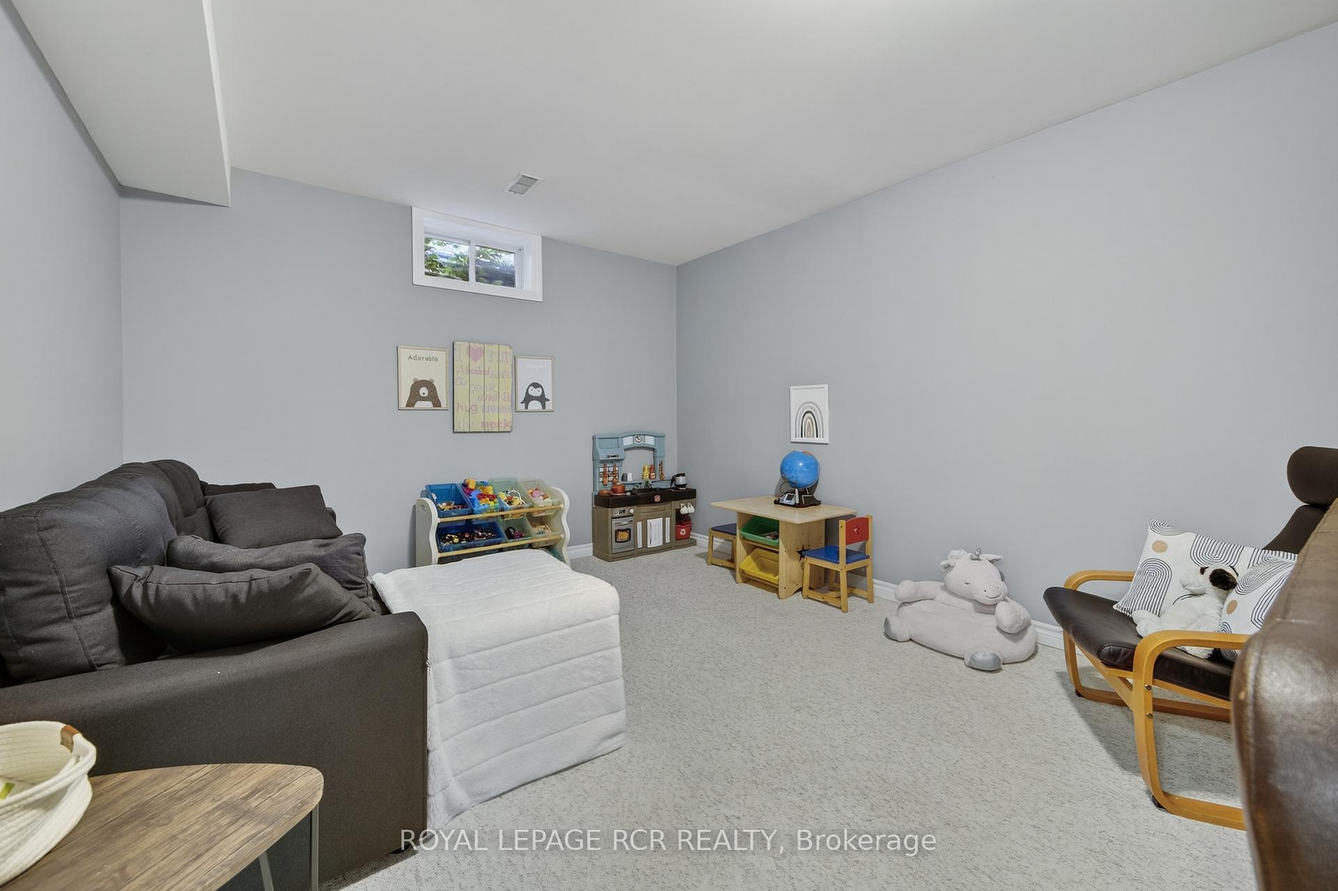 Photo 24 of 15 Nicklaus Drive, Barrie, East Bayfield — HOMEH