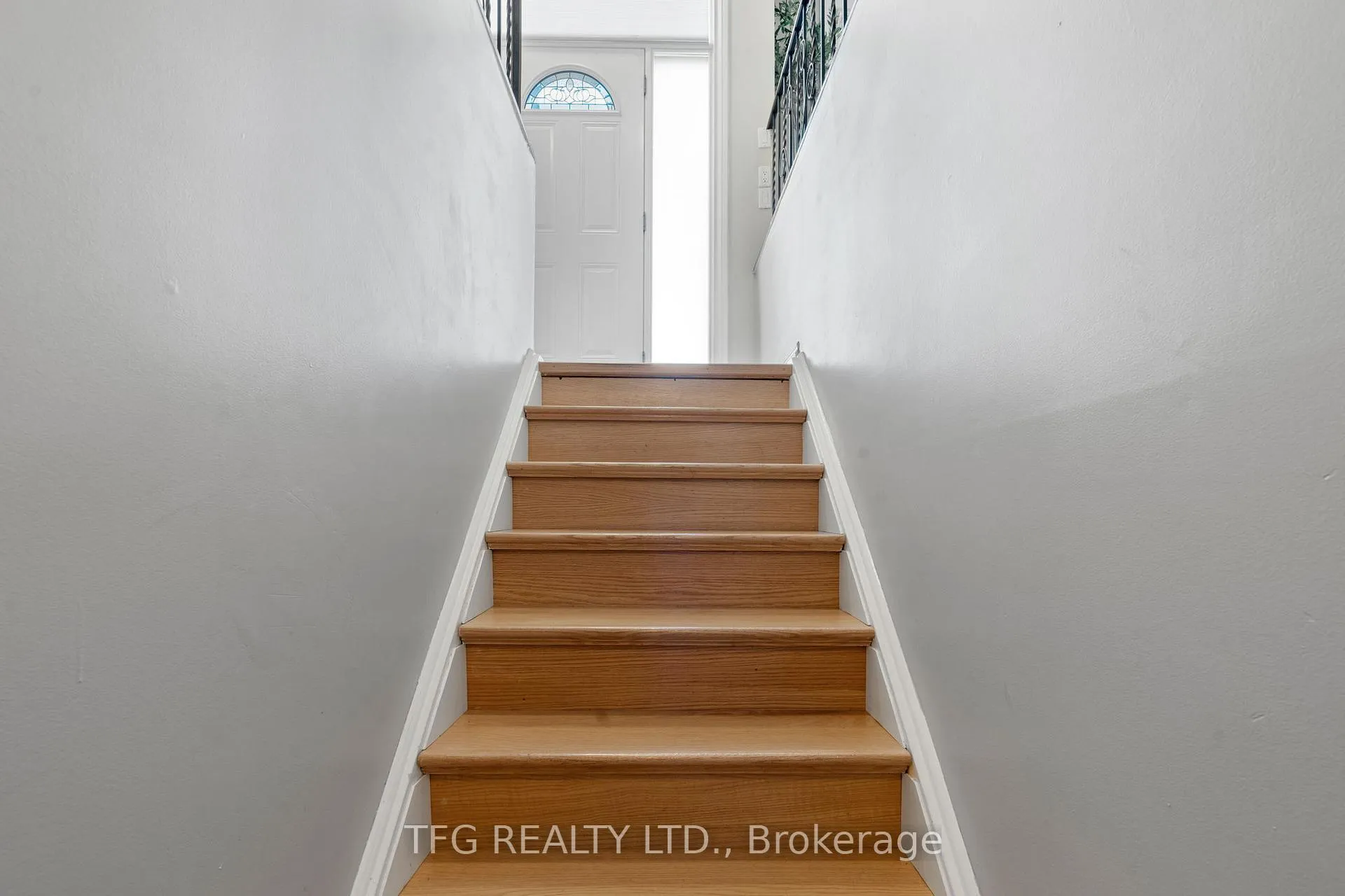 Photo 15 of 24 Turnbull Road, Ajax, South East — HOMEH