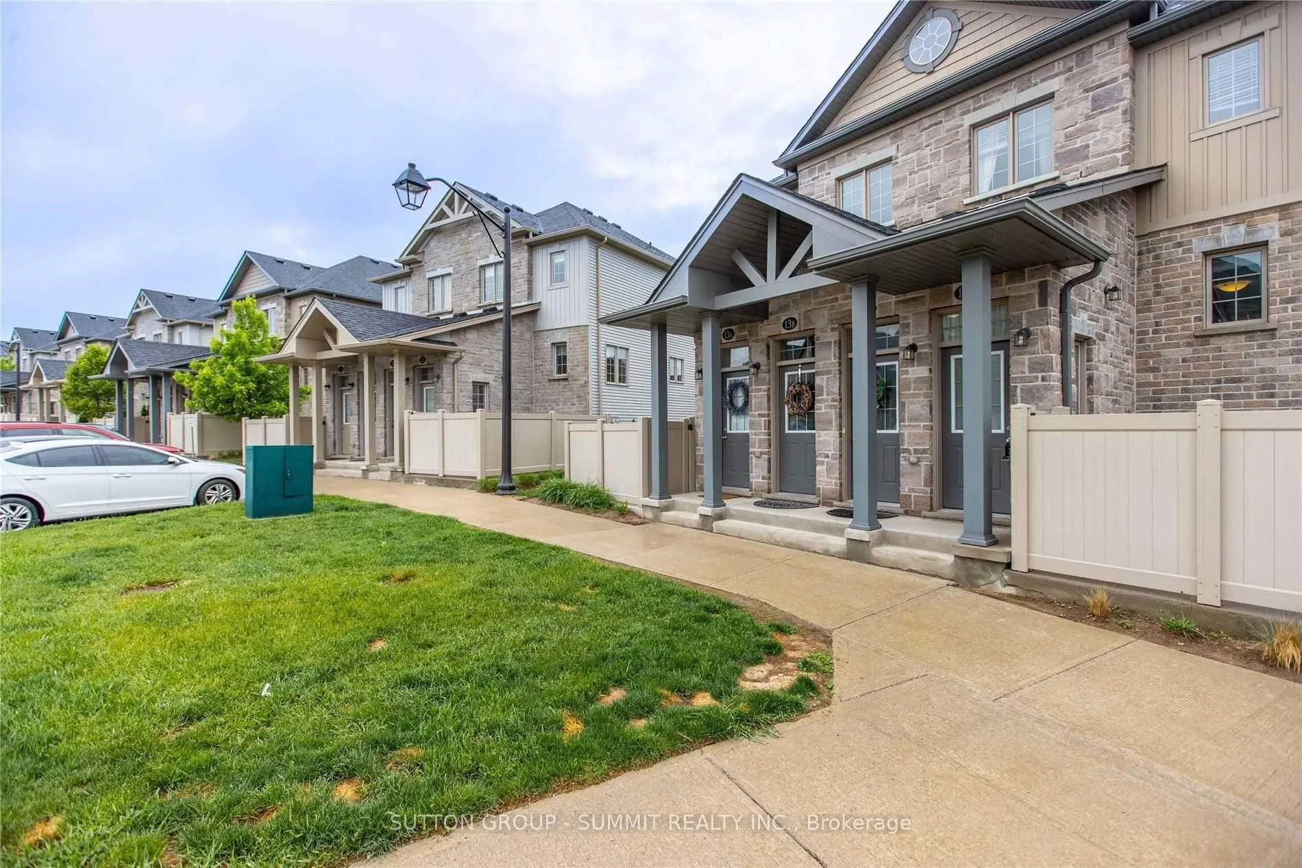 Photo 1 of Unit 13D, 388 Old Huron Road, Kitchener — HOMEH