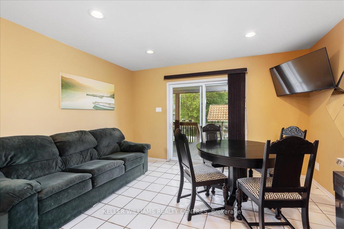 Photo 9 of 612 Lake Drive S, Georgina, Keswick South — HOMEH