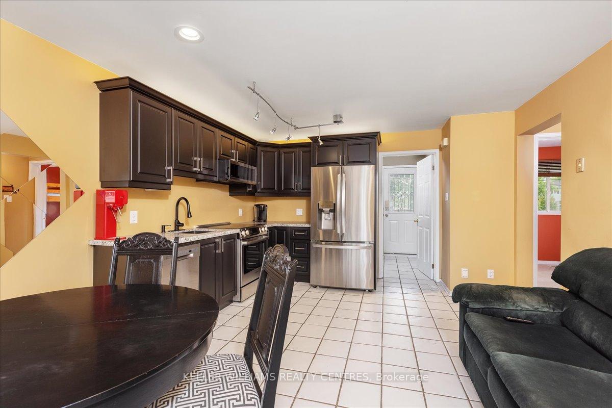 Photo 10 of 612 Lake Drive S, Georgina, Keswick South — HOMEH