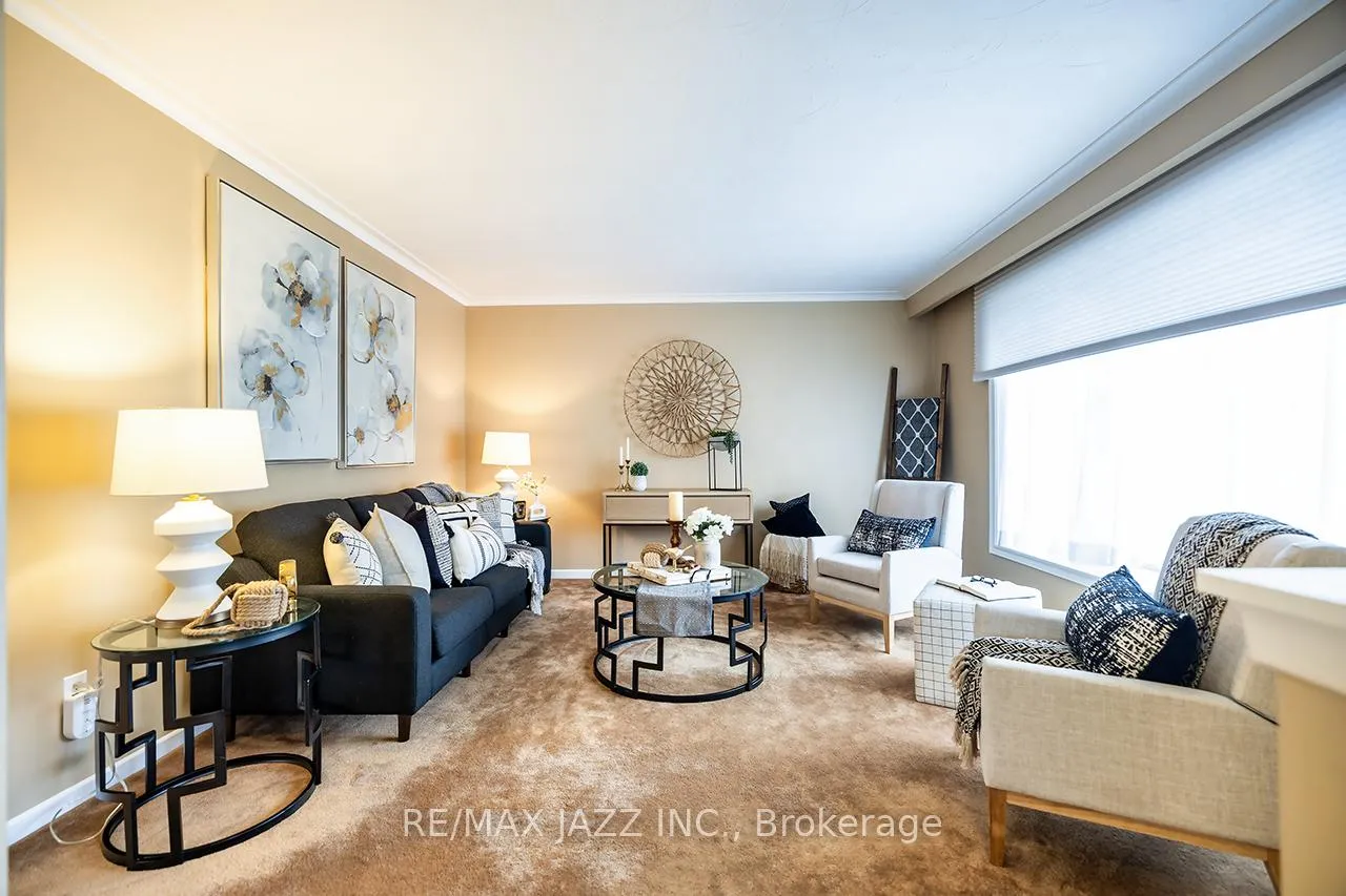Photo 7 of 903 Hutchison Avenue, Whitby, Downtown Whitby — HOMEH