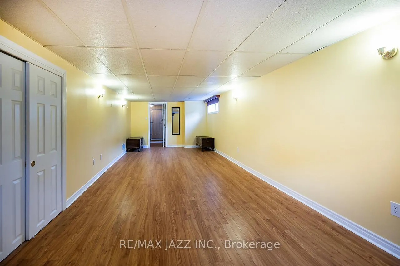 Photo 18 of 903 Hutchison Avenue, Whitby, Downtown Whitby — HOMEH