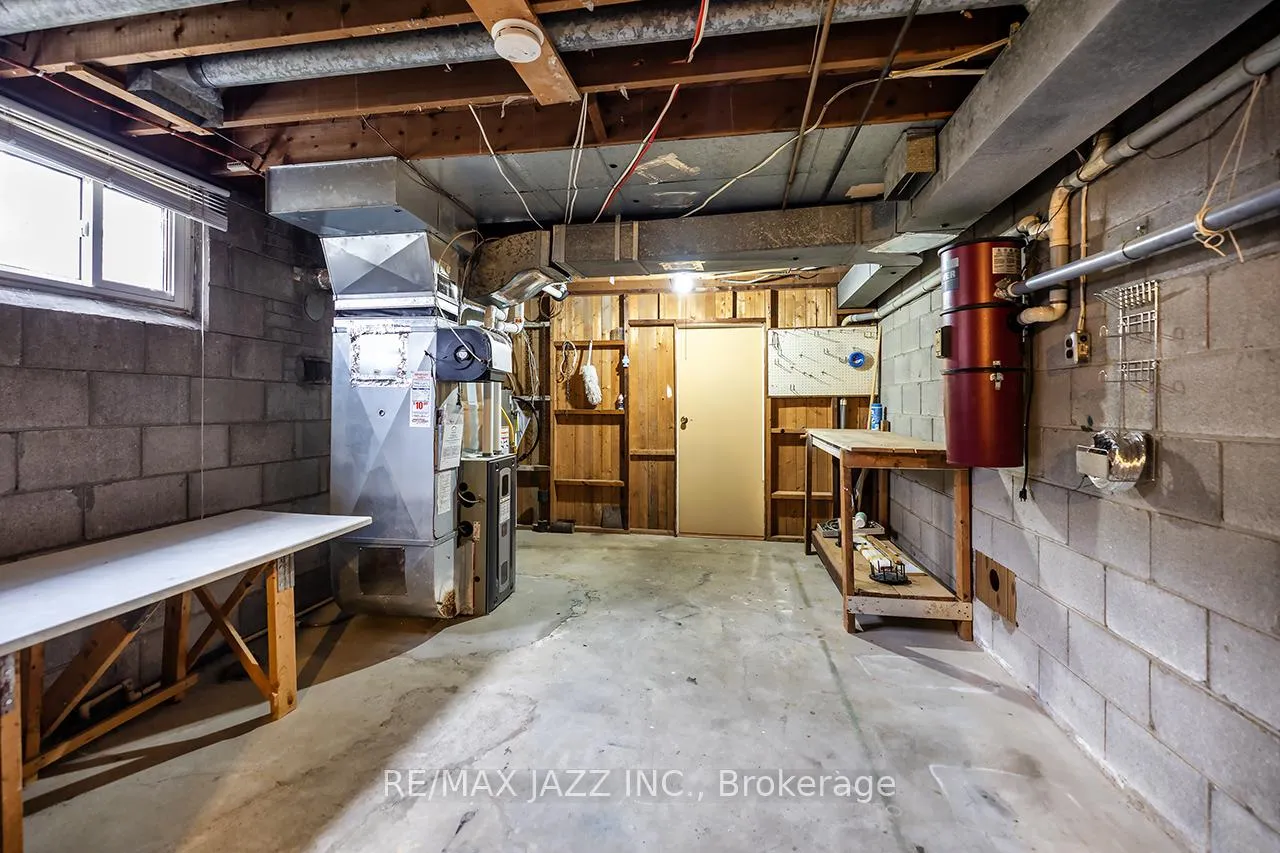 Photo 21 of 903 Hutchison Avenue, Whitby, Downtown Whitby — HOMEH