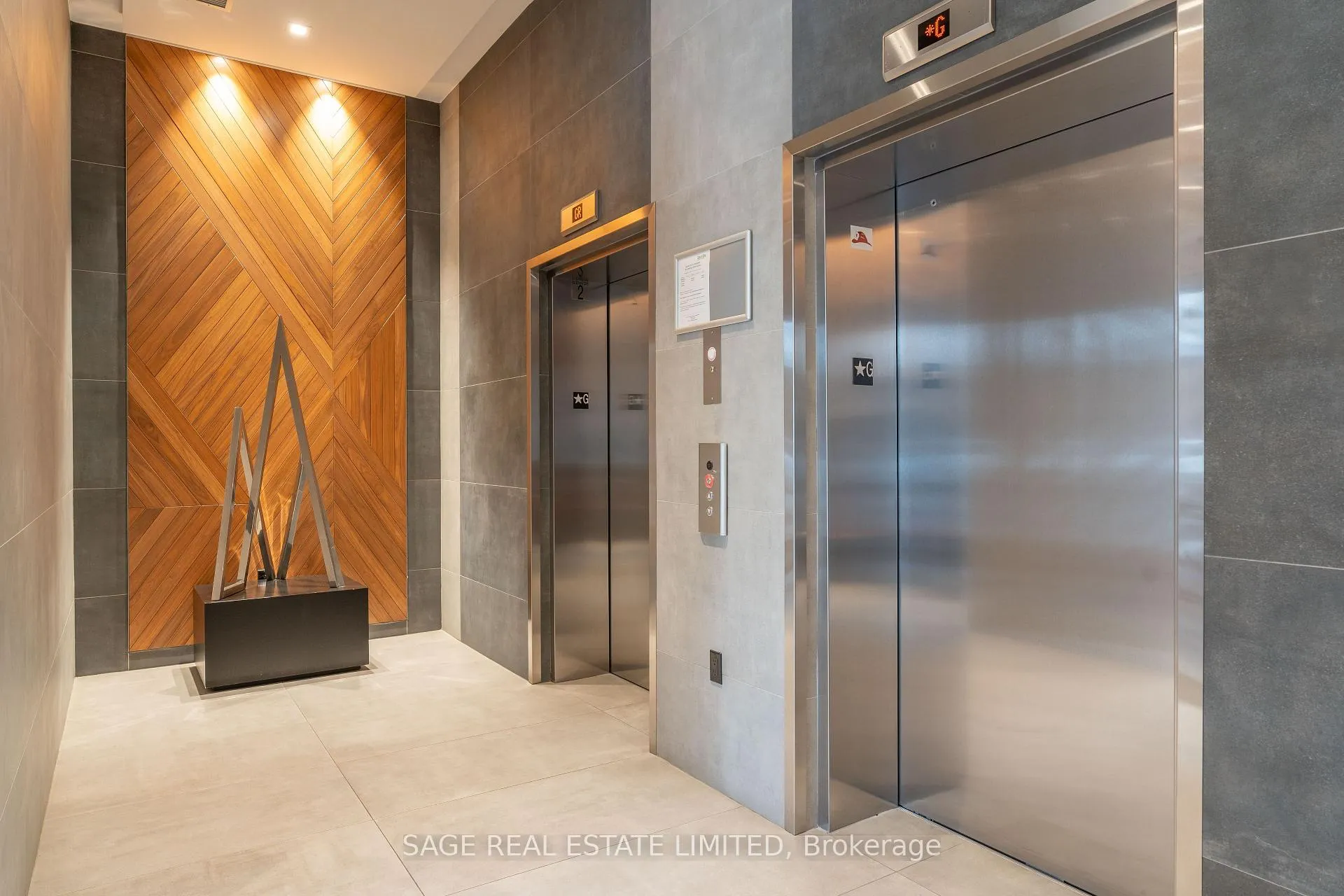 Photo 28 of Unit 404, 1331 Queen Street E, Toronto, Greenwood-Coxwell — HOMEH