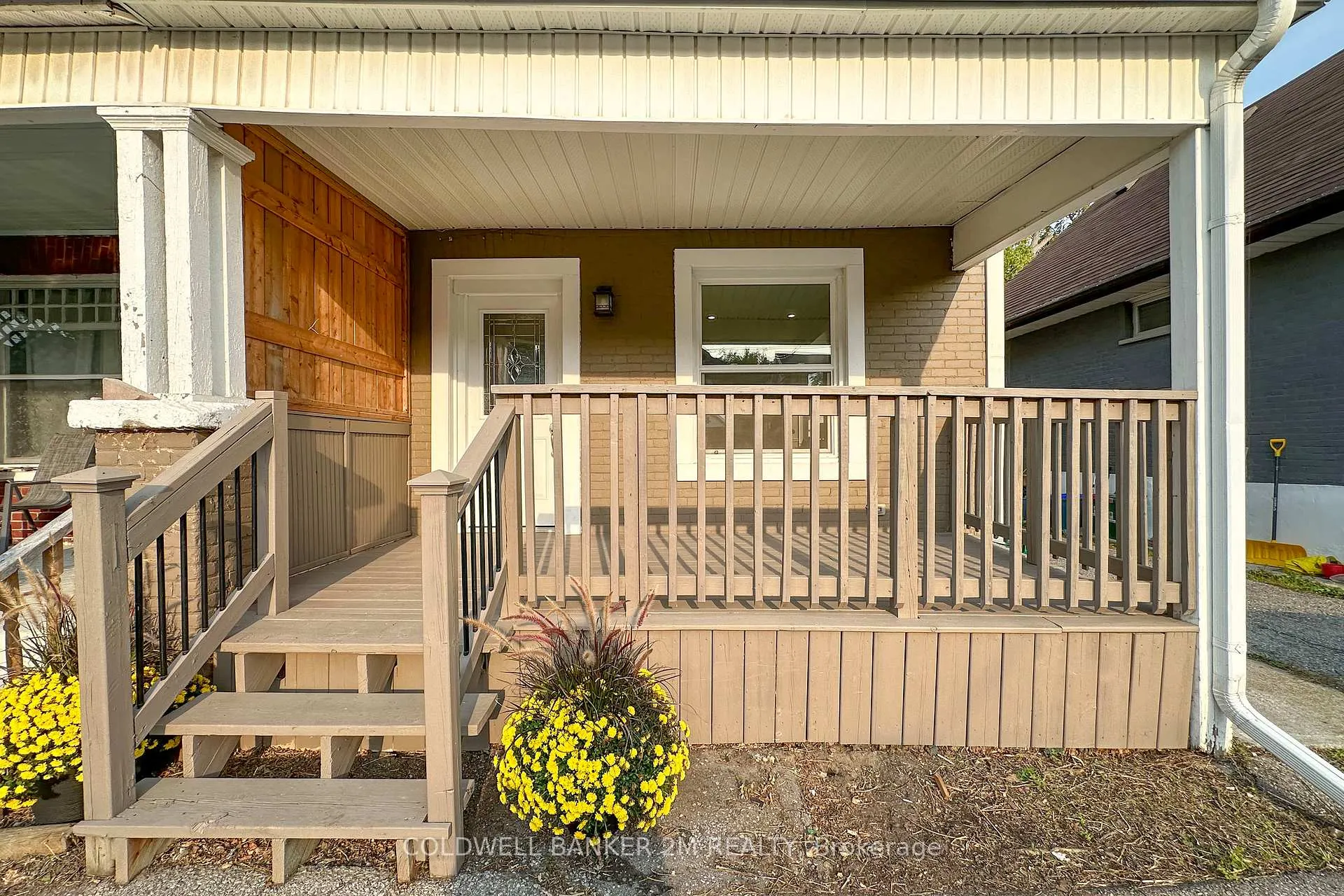 Photo 2 of 267 Jarvis Street, Oshawa, O'Neill — HOMEH