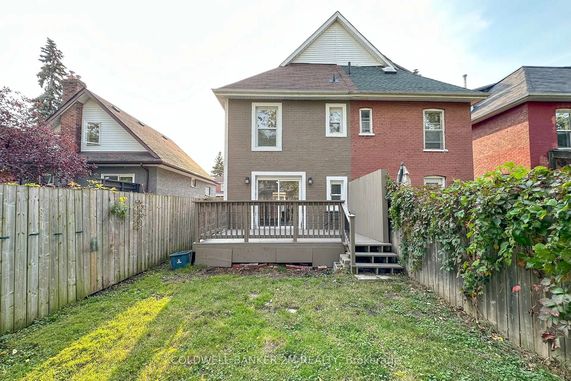 Photo 32 of 267 Jarvis Street, Oshawa, O'Neill — HOMEH