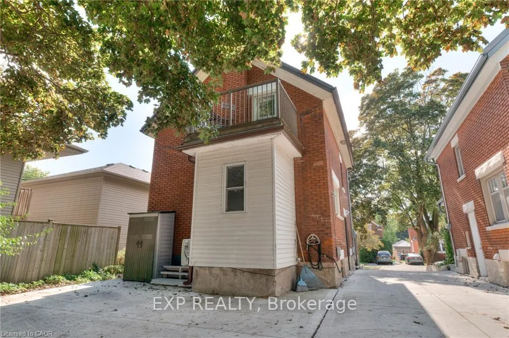 Photo 24 of 50 Walnut Street, Kitchener — HOMEH