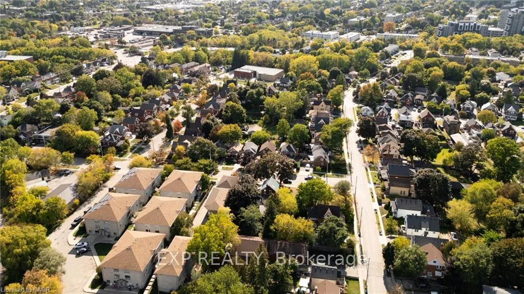 Photo 34 of 50 Walnut Street, Kitchener — HOMEH